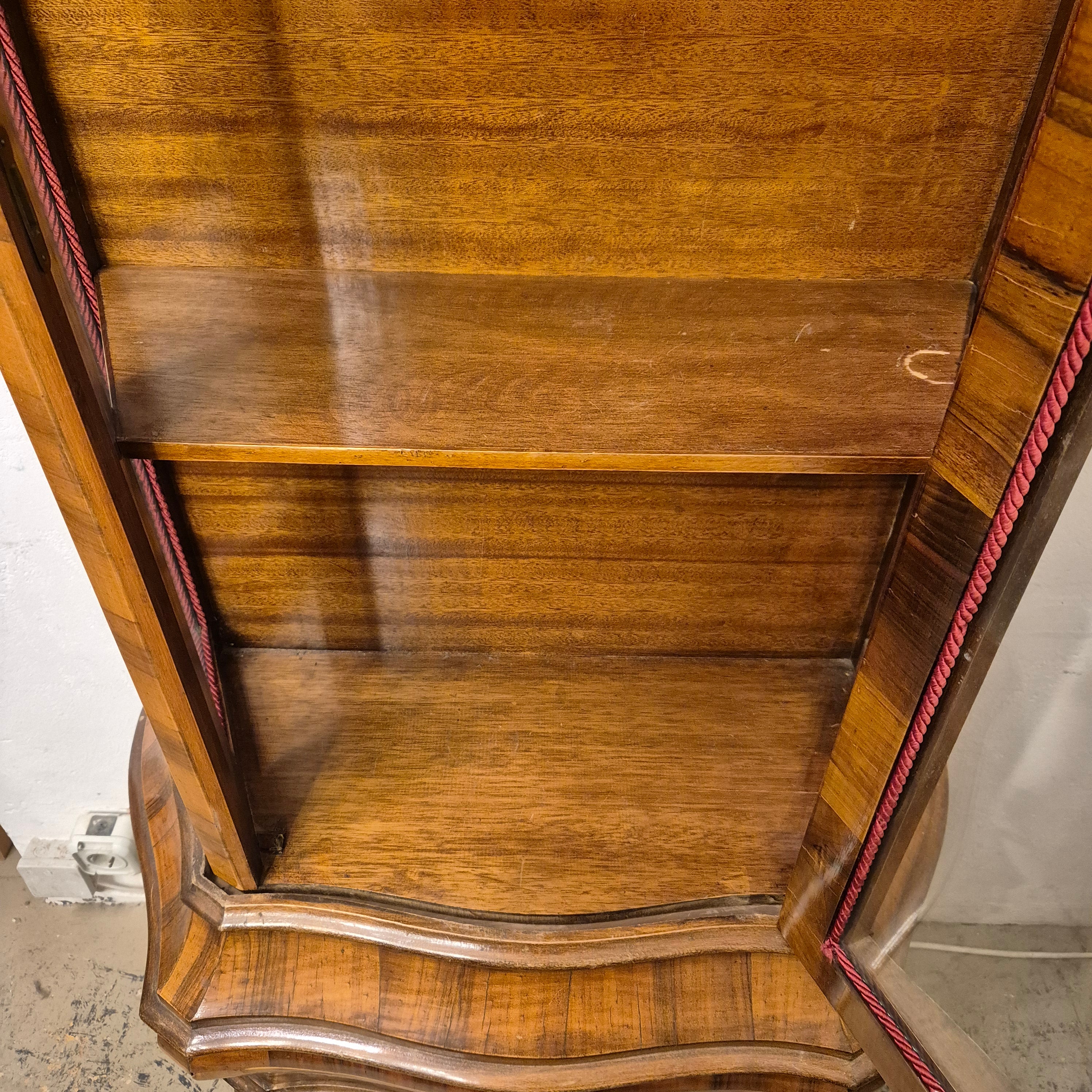 Antike Vitrine Barock Stil Glasschrank braun mit Schublade