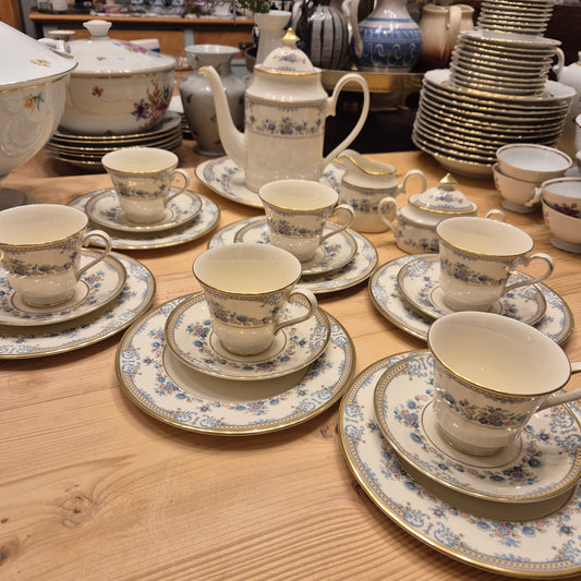 Porzellan Avonlea Minton Fine Bone China England 6x Personen Vintage Servies Kaffe Tee Gedeck