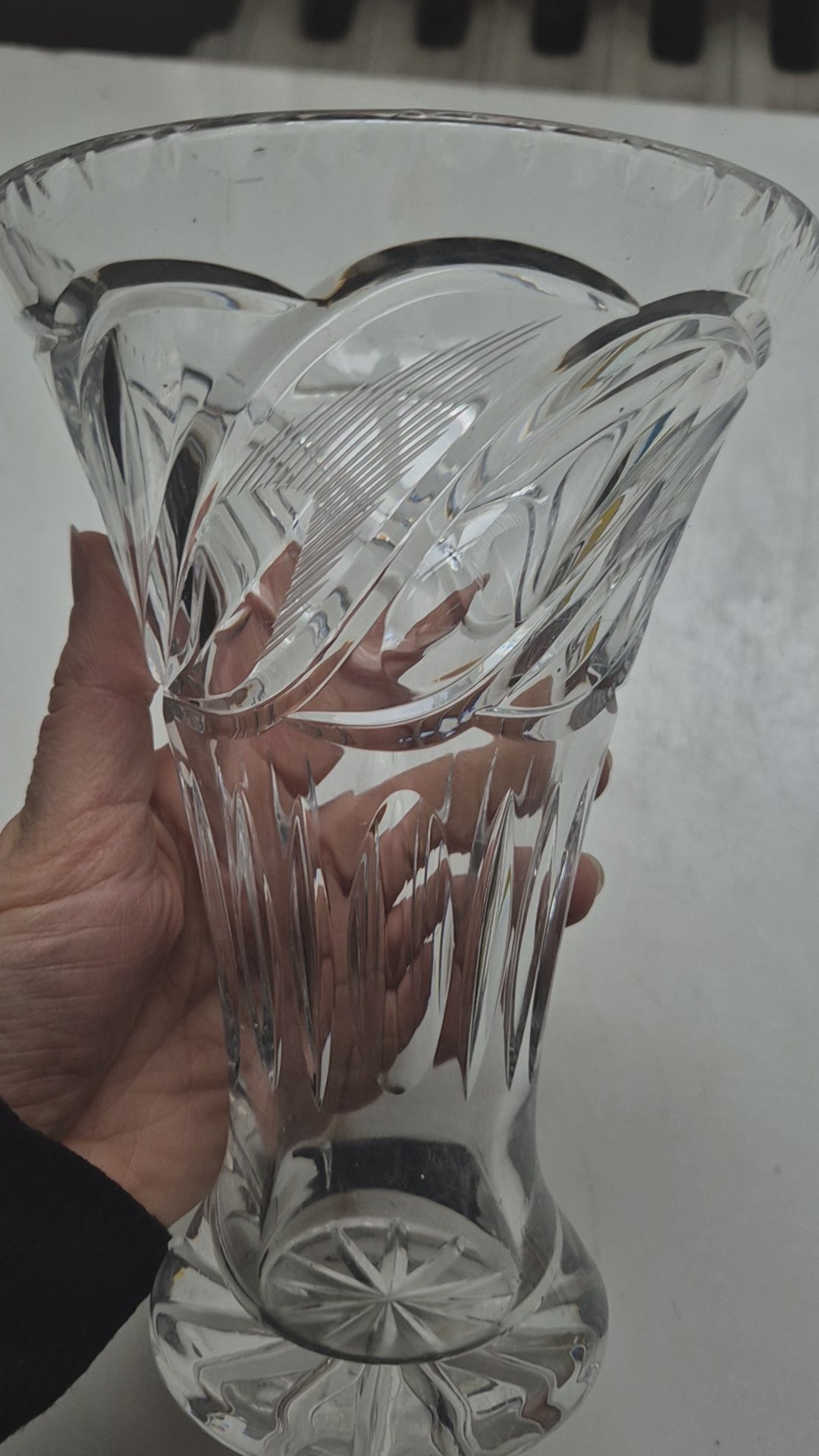 Wunderschöne Vintage Kristall Vase Groß (2x minimale Abplatzer)