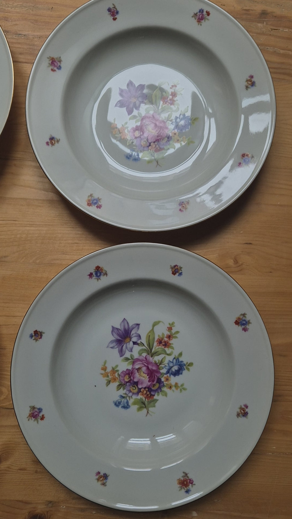 6x Antike Suppenteller Blumendekor weiß Goldrand Koenigszelt Made in Poland