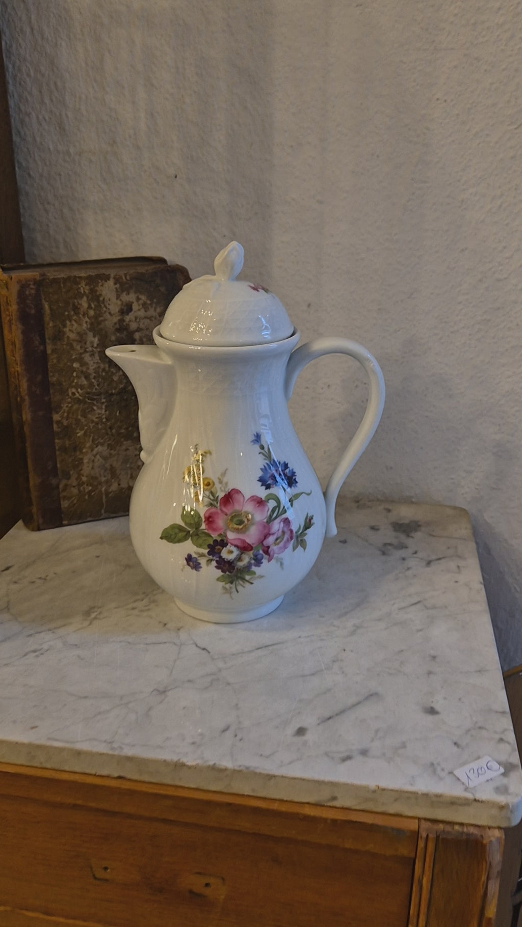 Antike Hutschenreuther Dresden Porzellan Kanne Kaffeekanne Teekanne Blumenmotiv Reliefrand