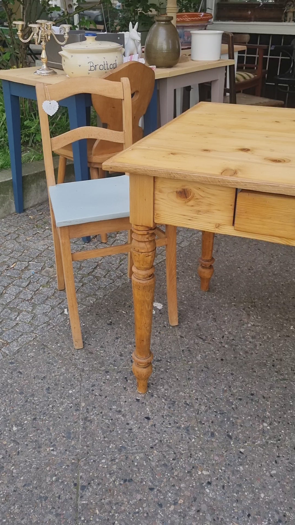 Gründerzeit Tisch aufgearbeitet 80x93cm