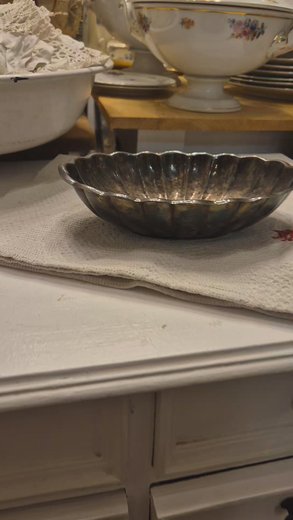 Antike muschelförmige silberfarbene Metall Schale Gebäckschale Reed & Barton Holiday zum polieren