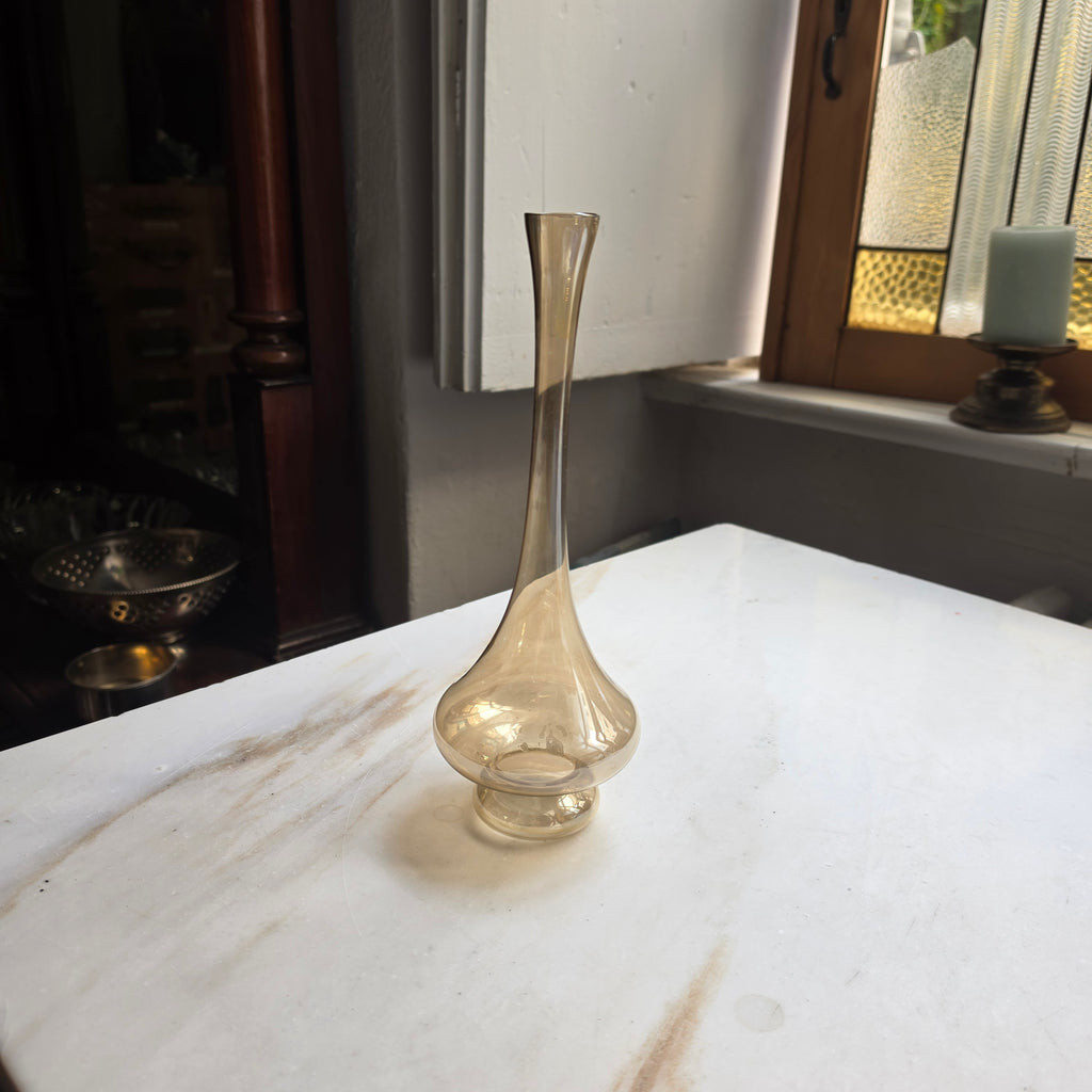 Elegante Vintage Solitär-Glasvase – Bernstein / Champagner mit schimmerndem Glanz