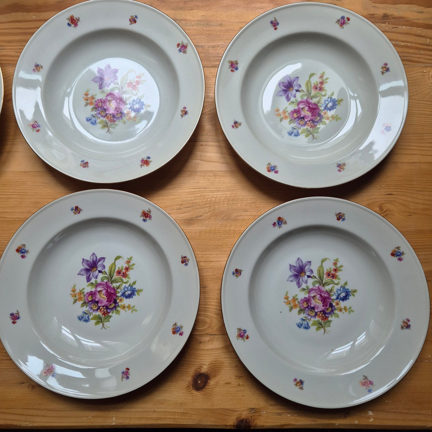 6x Antike Suppenteller Blumendekor weiß Goldrand Koenigszelt Made in Poland