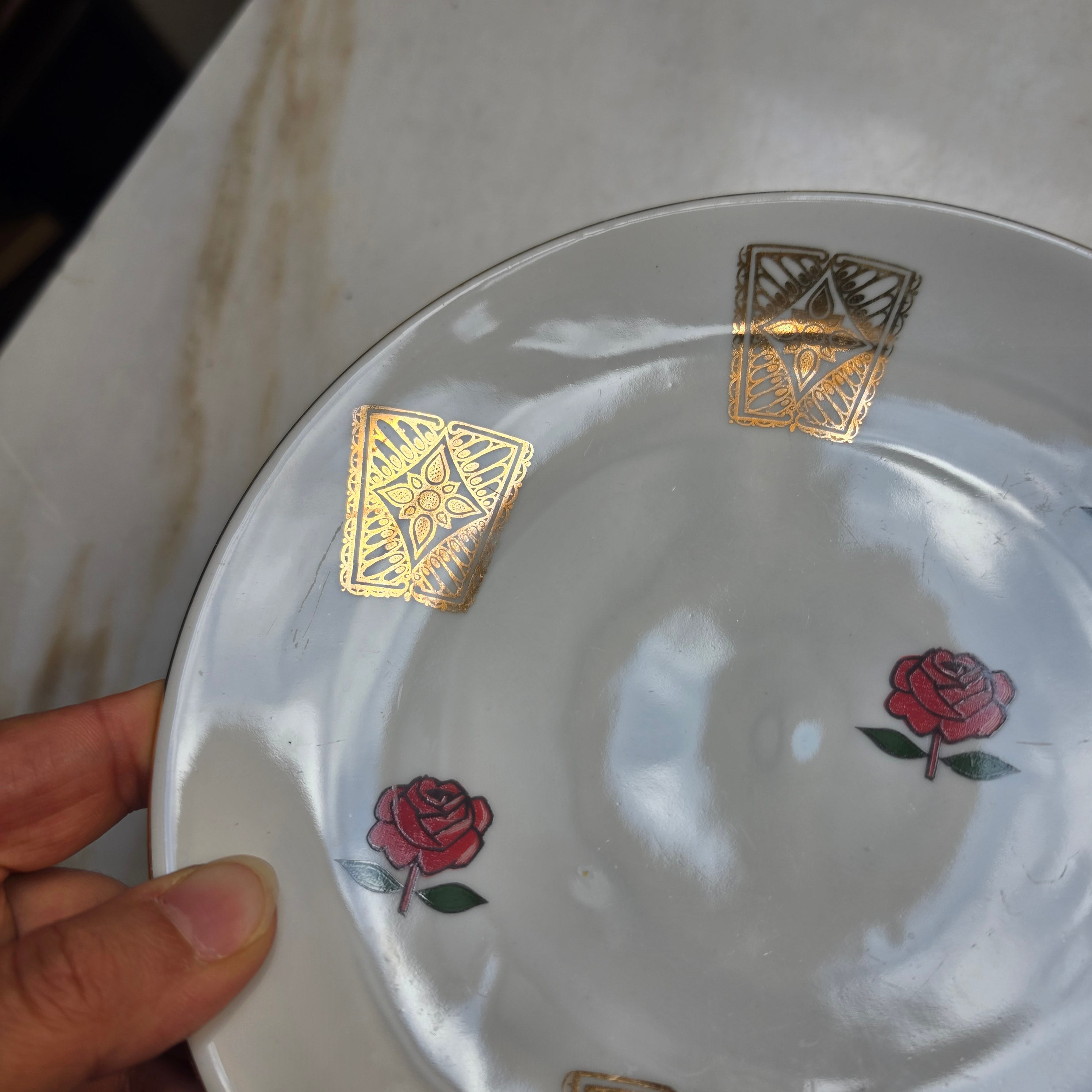 Vintage Mitterteich Bavaria Porzellanteller mit Rosen & Goldverzierung – Mid-Century
