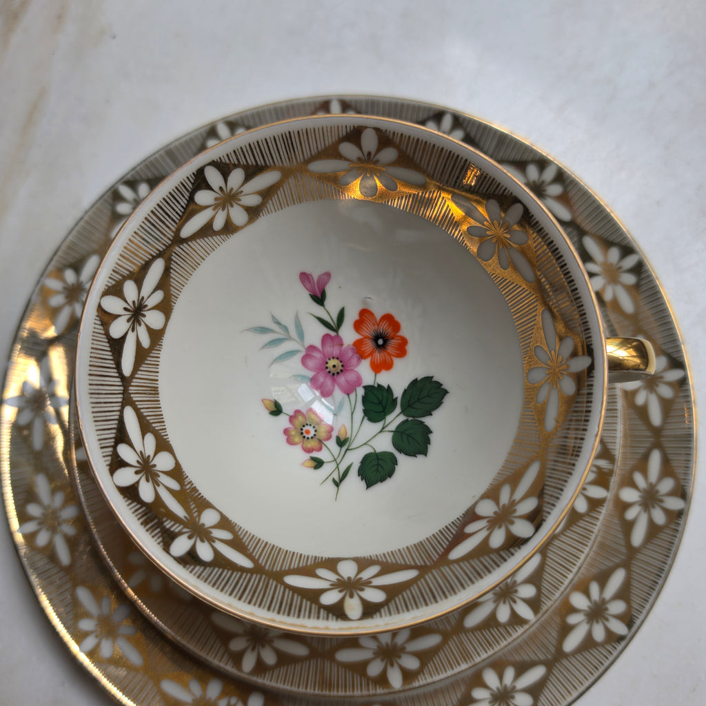Vintage Porzellan Gedeck 3-teilig – Winterling Marktleuthen Bavaria mit Golddekor & Blumenmotiv