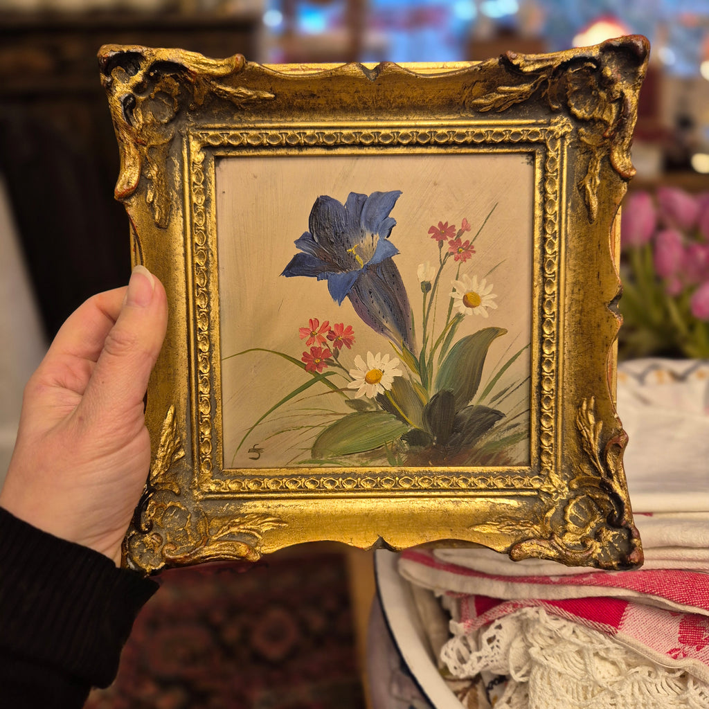 Altes gerahmtes Blumenbild blauer Enzian im Barock Stil Ölmalerei