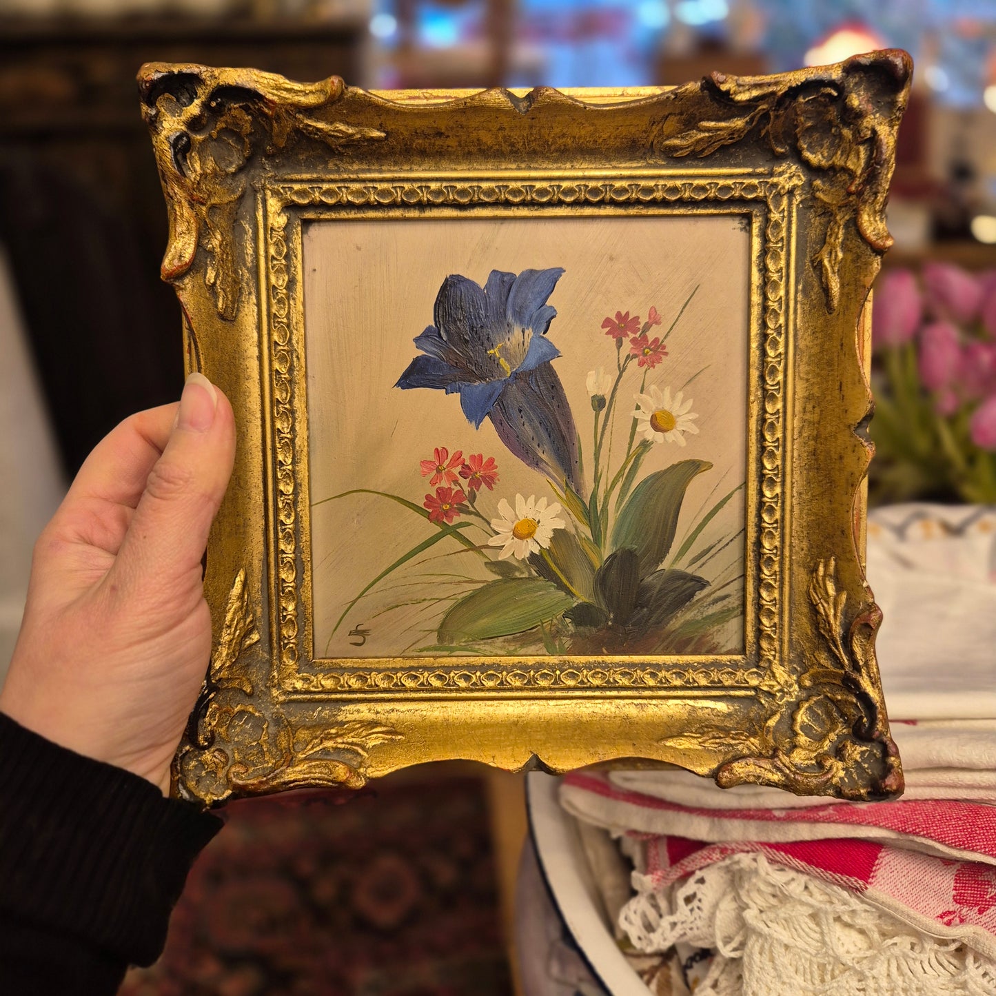 Altes gerahmtes Blumenbild blauer Enzian im Barock Stil Ölmalerei