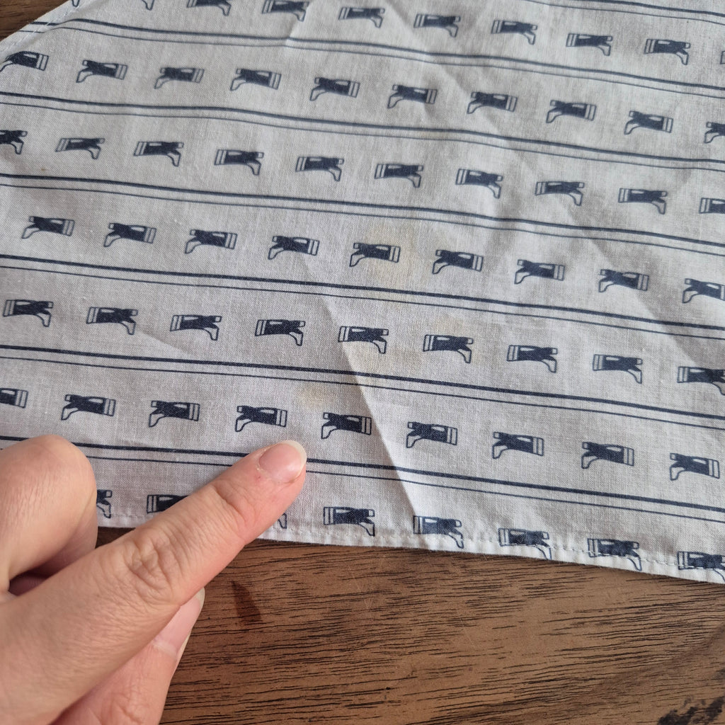 Dreiecktuch Vintage weiß blau mit Stiefelmotiv  Halstuch Kopftuch 120x80cm