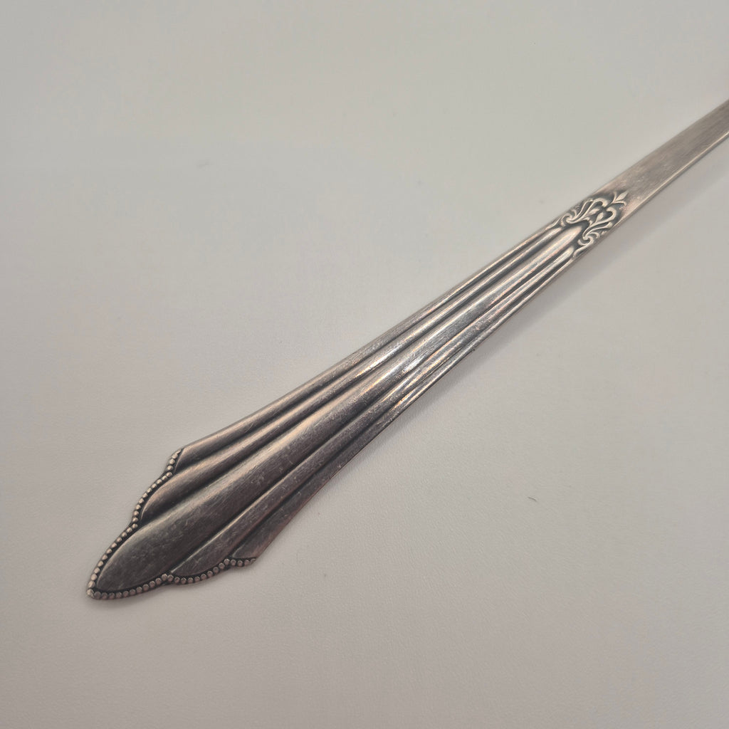 Antike Jugendstil Aufschnittgabel – Silberfarben / Versilbert