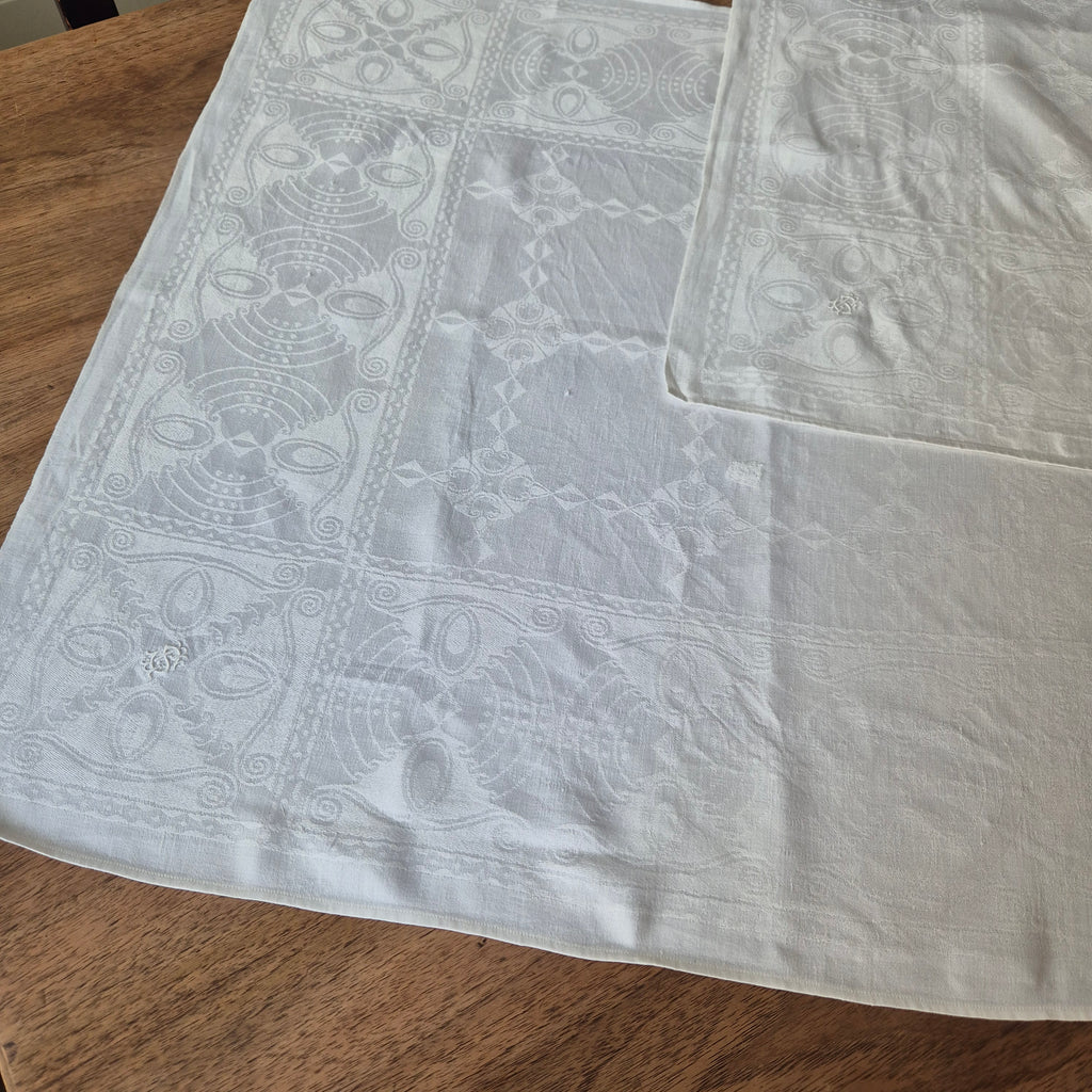 2x Antike Jugendstil Servietten mit Monogramm S.G