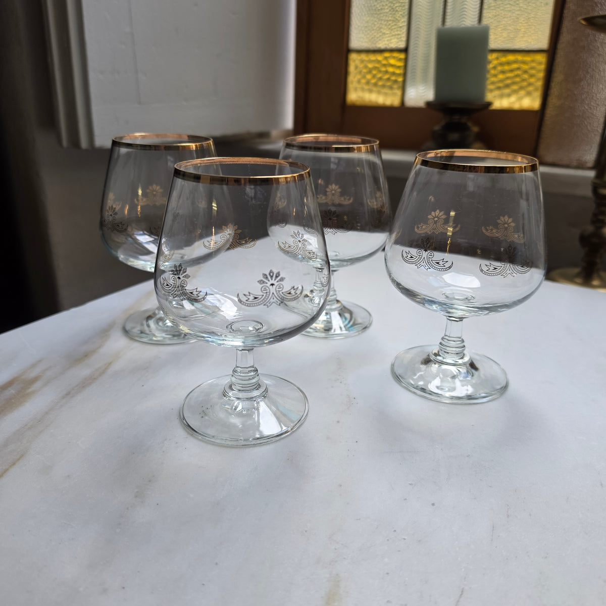 4x Vintage Cognacgläser - Schwenker Set mit Goldrand & Filigranem Ornament-Muster