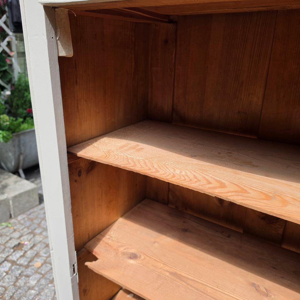 Antikes Gründerzeit-Vertiko um 1890 – Graubeige - Shabby Chic