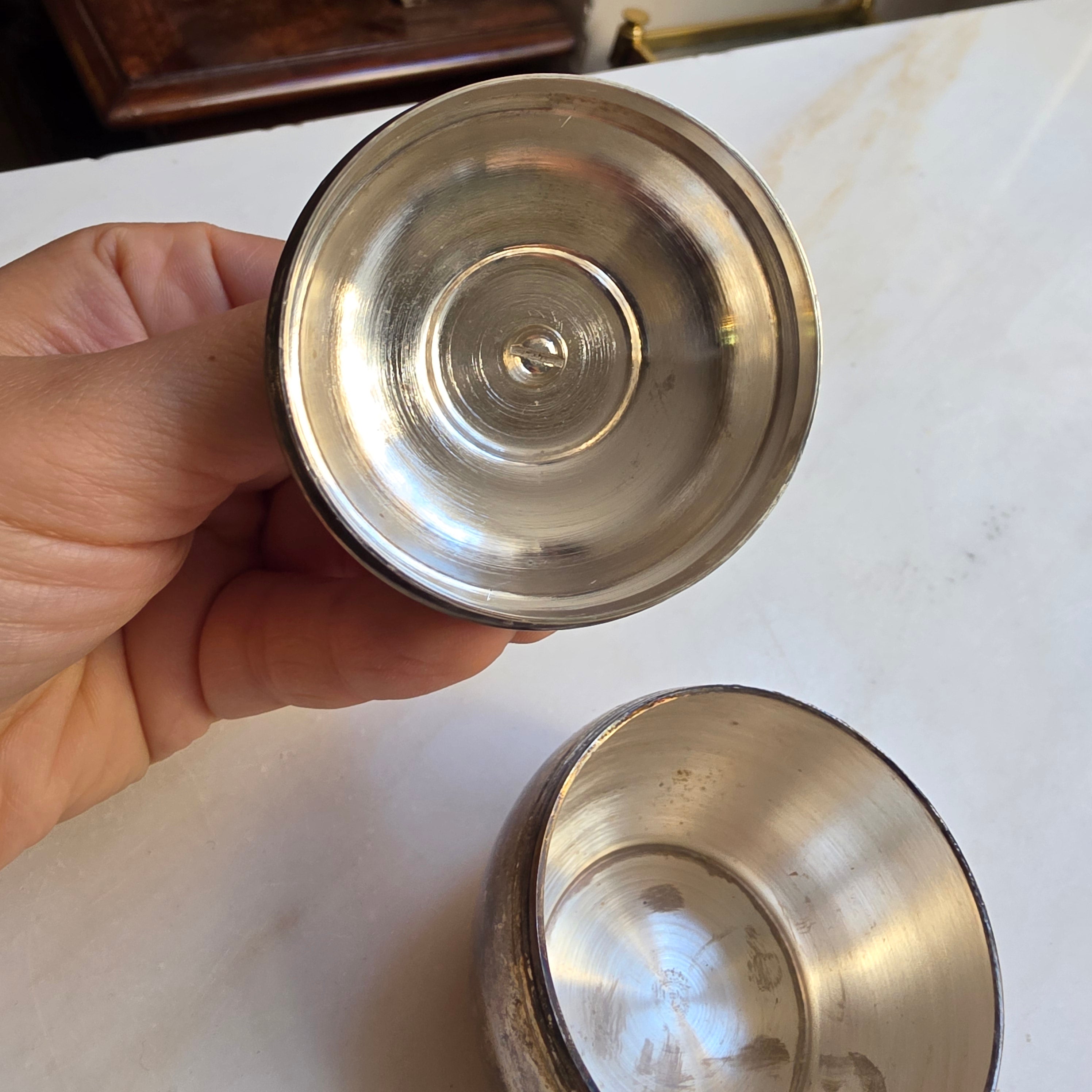 Antike Art Deco Zuckerdose mit Deckel Metall zum Aufpolieren