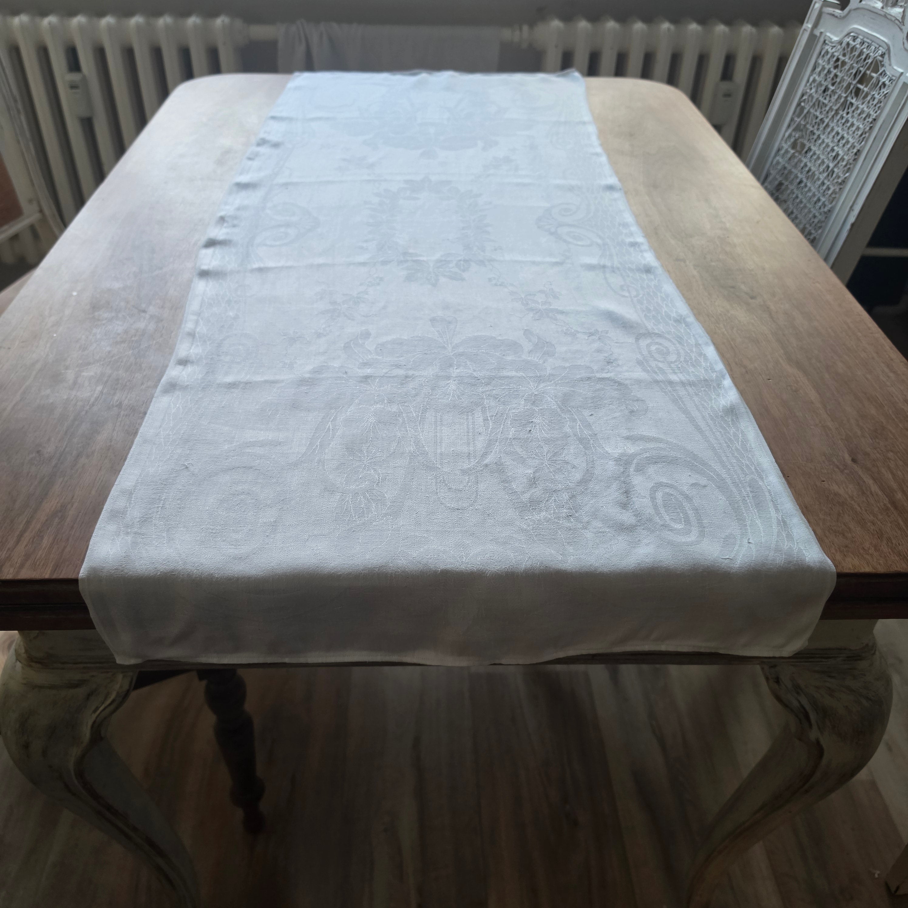 Antikes Damast-Geschirrtuch - Tischläufer - Halbleinen mit Jugendstil-Muster - 50x127cm