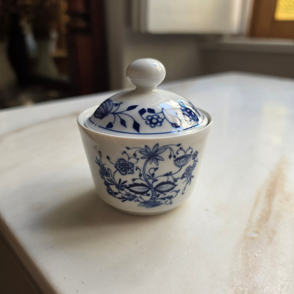Vintage Zuckerdose von Kahla Gdr  Zweibelmuster blau weiß Porzellan