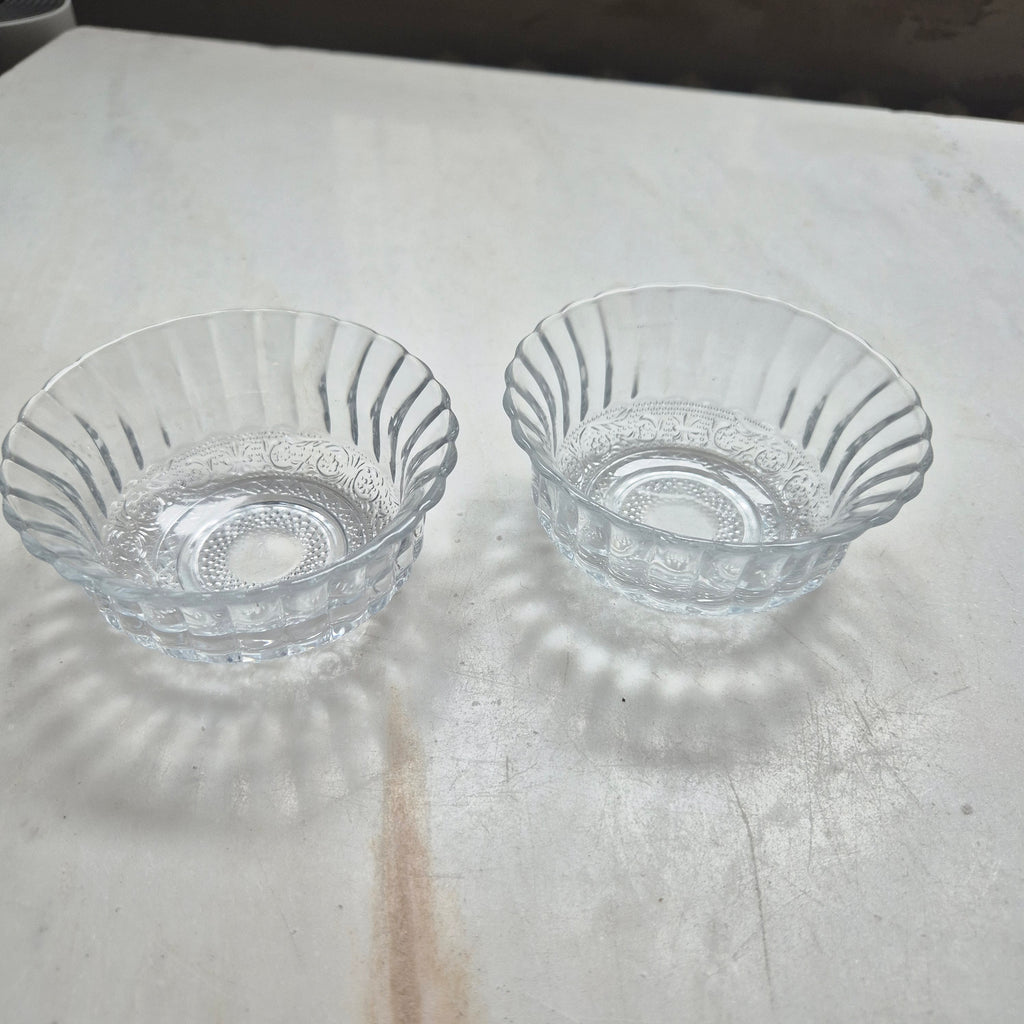 2x kleine Vintage Glasschälchen