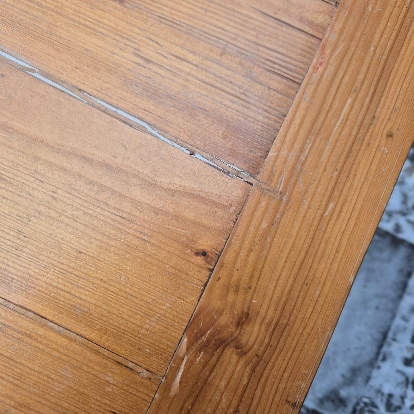 Antiker Gründerzeit Tisch - ausziehbar mit gedrechselten Füßen & Schublade