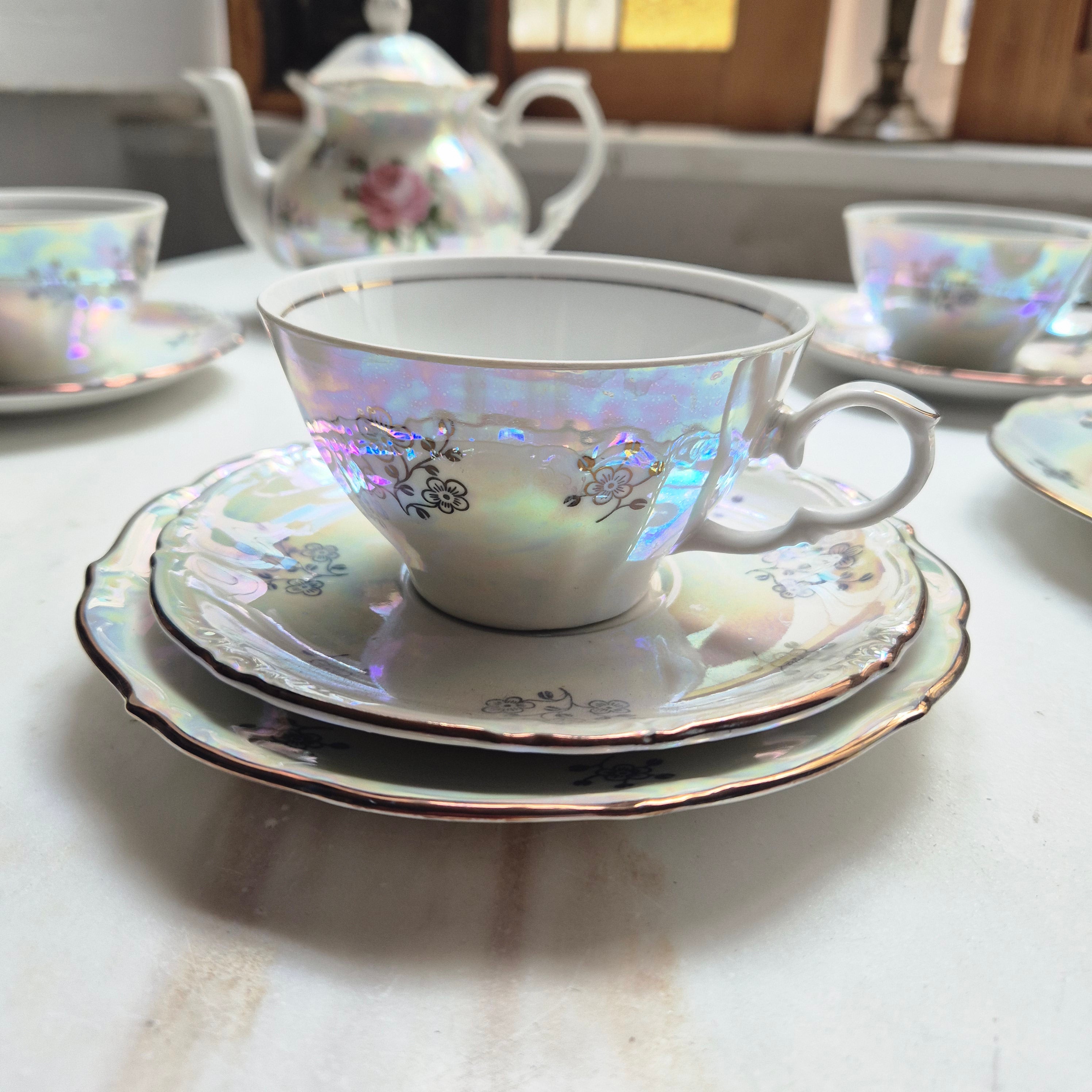 Antikes Sammelgedeck - Perlmutt - Rose - Kahla - DDR Porzellan Kaffee&Tee