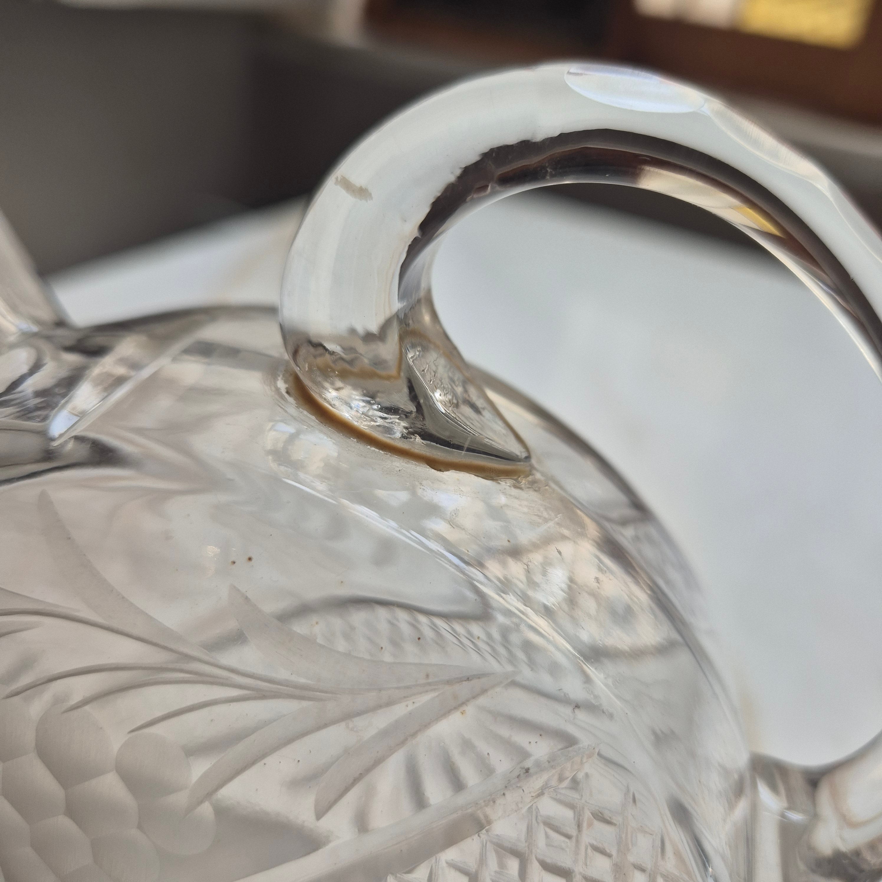 Vintage Glas Kristall Karaffe mit Traubenmotiv Traubenmotiv