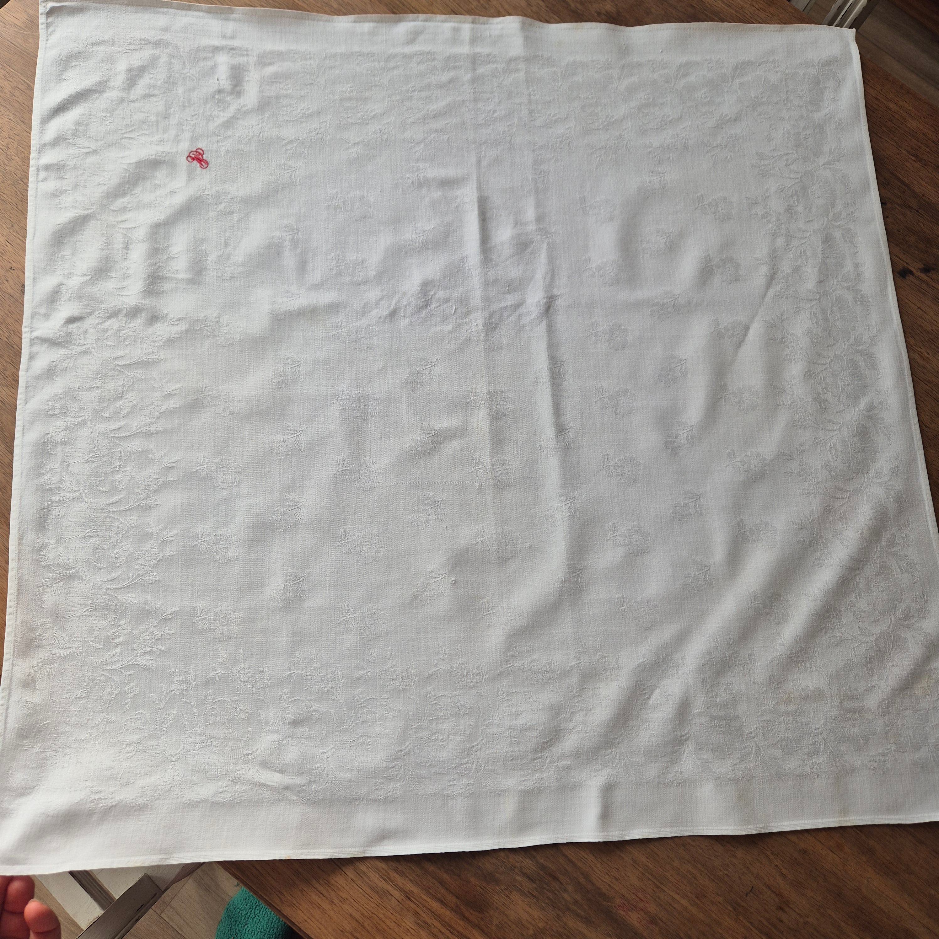Antike Serviette / Mitteldecke weiß Damast Baumwolle 70x63cm Monogramm S.M