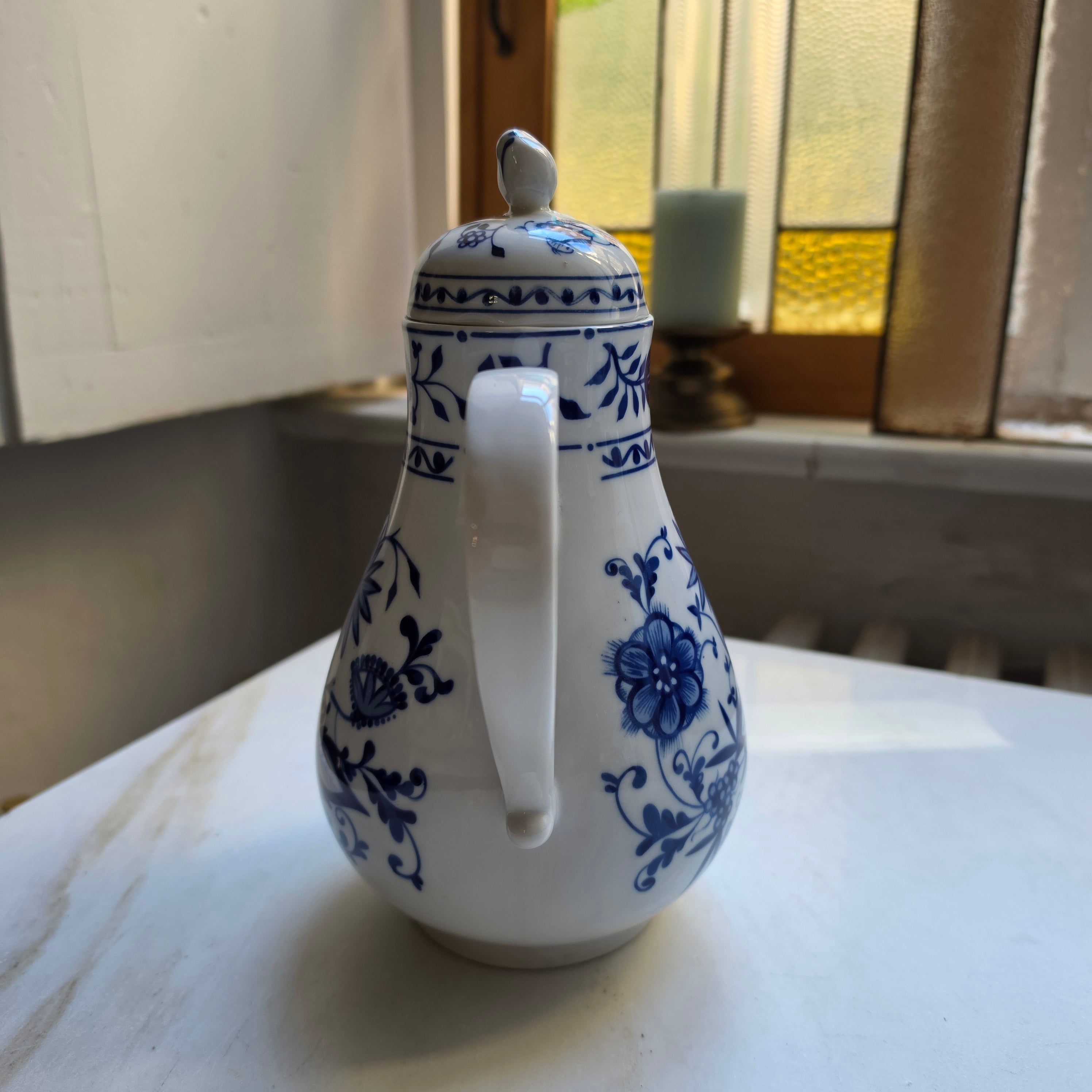 Große Kahla Zwiebelmuster Kaffeekanne Kanne Tee Vintage blau weiß