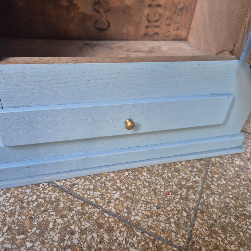 Antiker Wandschrank - Hängeschrank - rustikal Landhaus