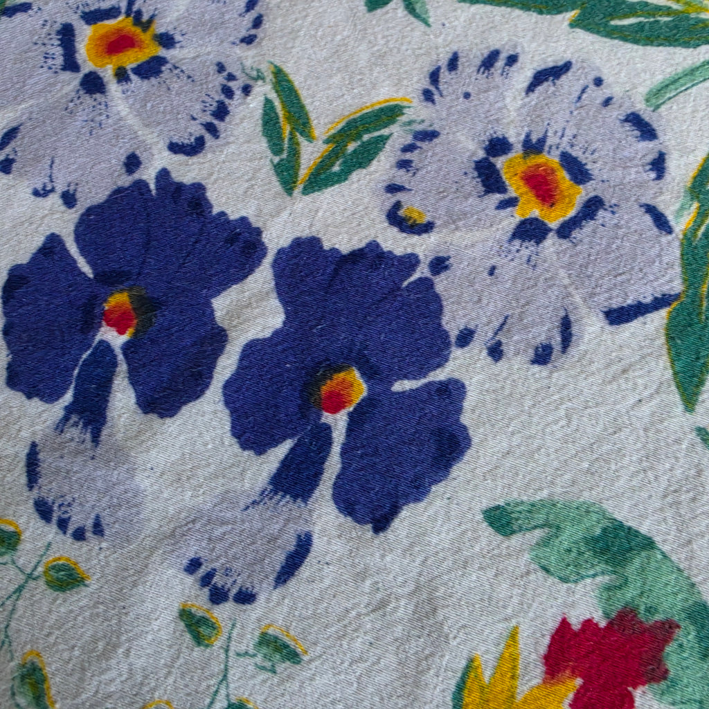 Vintage Mitteldecke / Tischdecke mit exotischem Papageien- & Blütenmotiv - 88x100cm