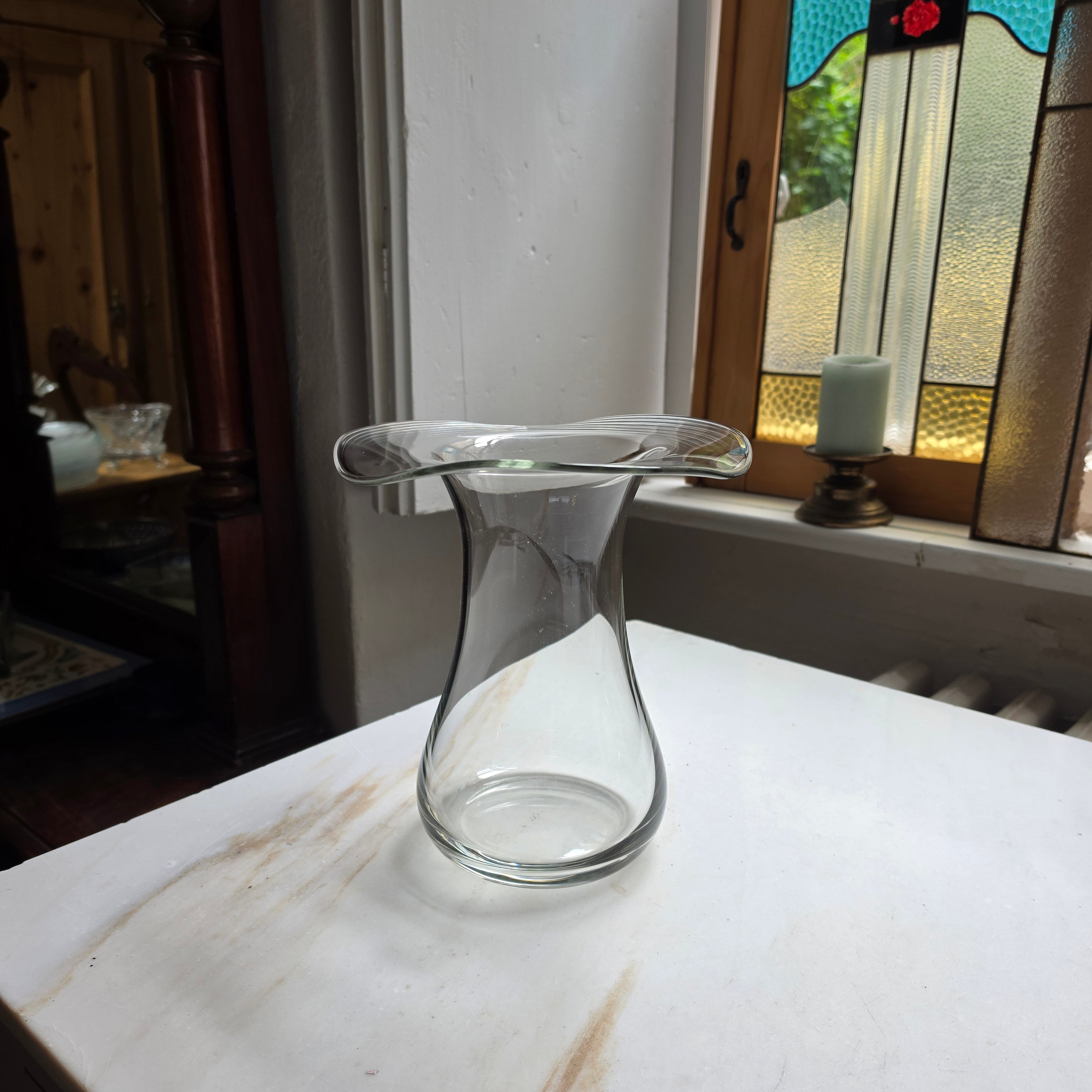Vintage Nachtmann Glasvase mit gewelltem Rand – Zeitlose Eleganz!