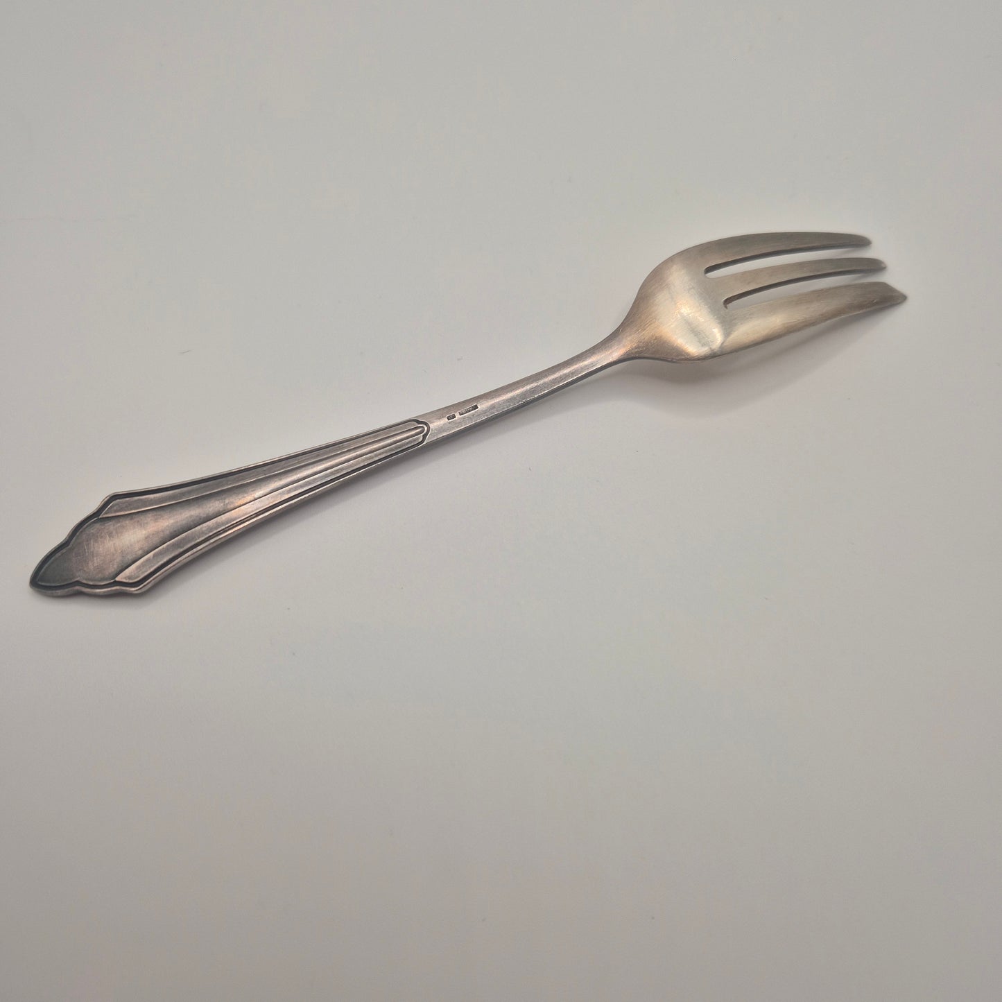 Antike Jugendstil Kuchengabel – Silberfarben / Versilbert