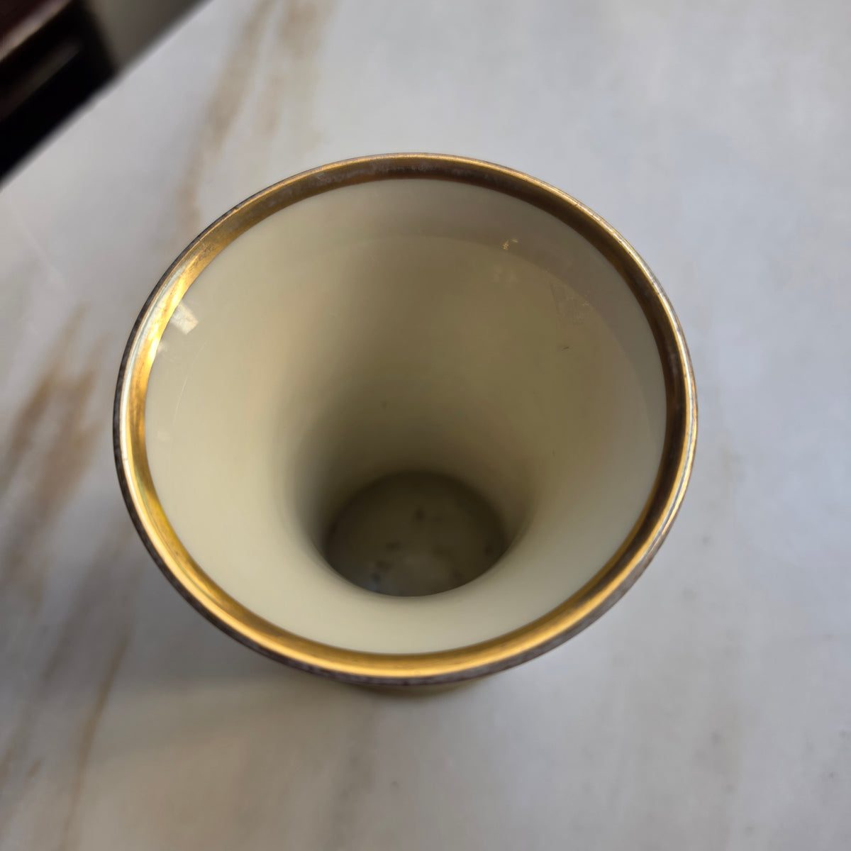 Vintage Porzellanvase „Thomas Ivory Bavaria“ mit Golddekor & Krakelee-Optik – Modell 7028