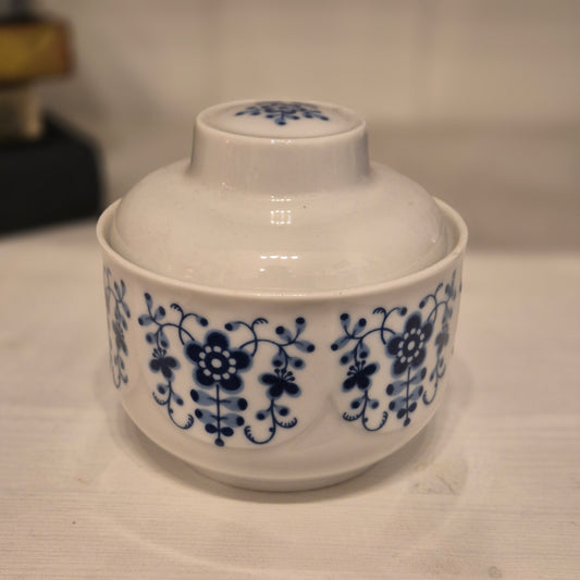 Vintage Henneberg Porzellan Zuckerdose blau weiß Blumendekor