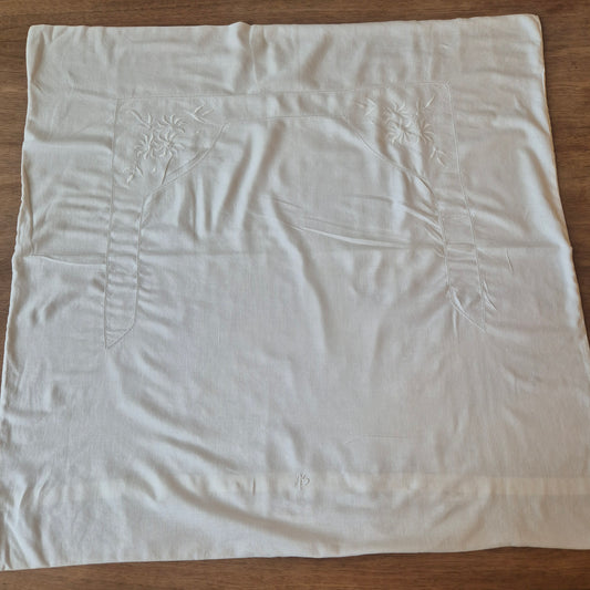 Antiker Kopfkissenbezug mit zarter Stickerei 76x78cm Baumwolle Monogramm A.S.