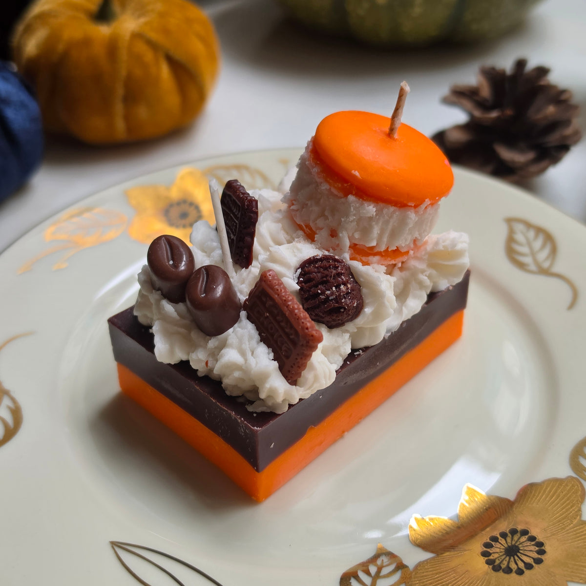 Herbstliche Dessert-Sojawachskerze Unikat – Handgegossen von Margosh´s Töchter