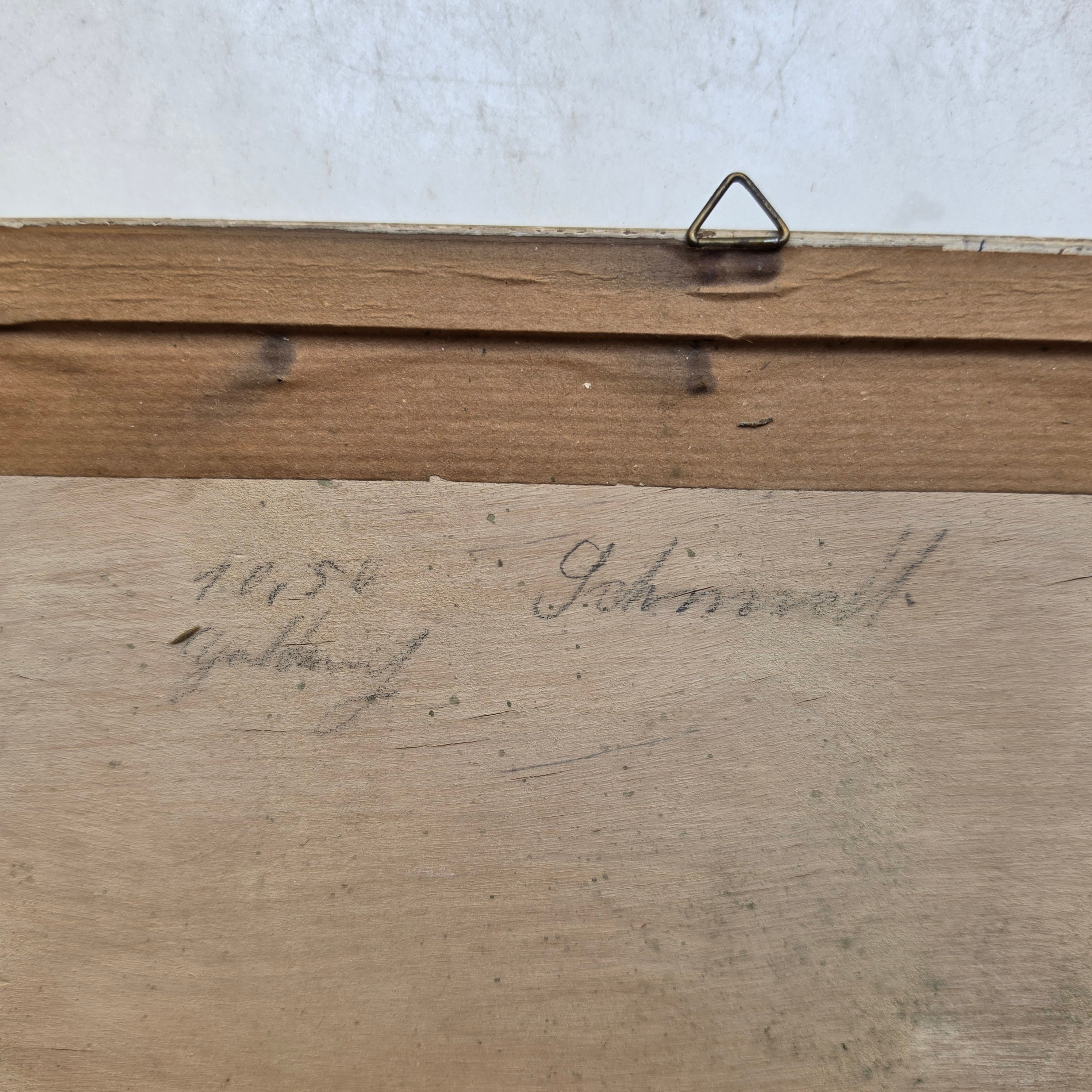 Antikes Ölgemälde „Alpenlandschaft mit Bergdorf & Bachlauf“ im rustikalen Vintage-Holzrahmen