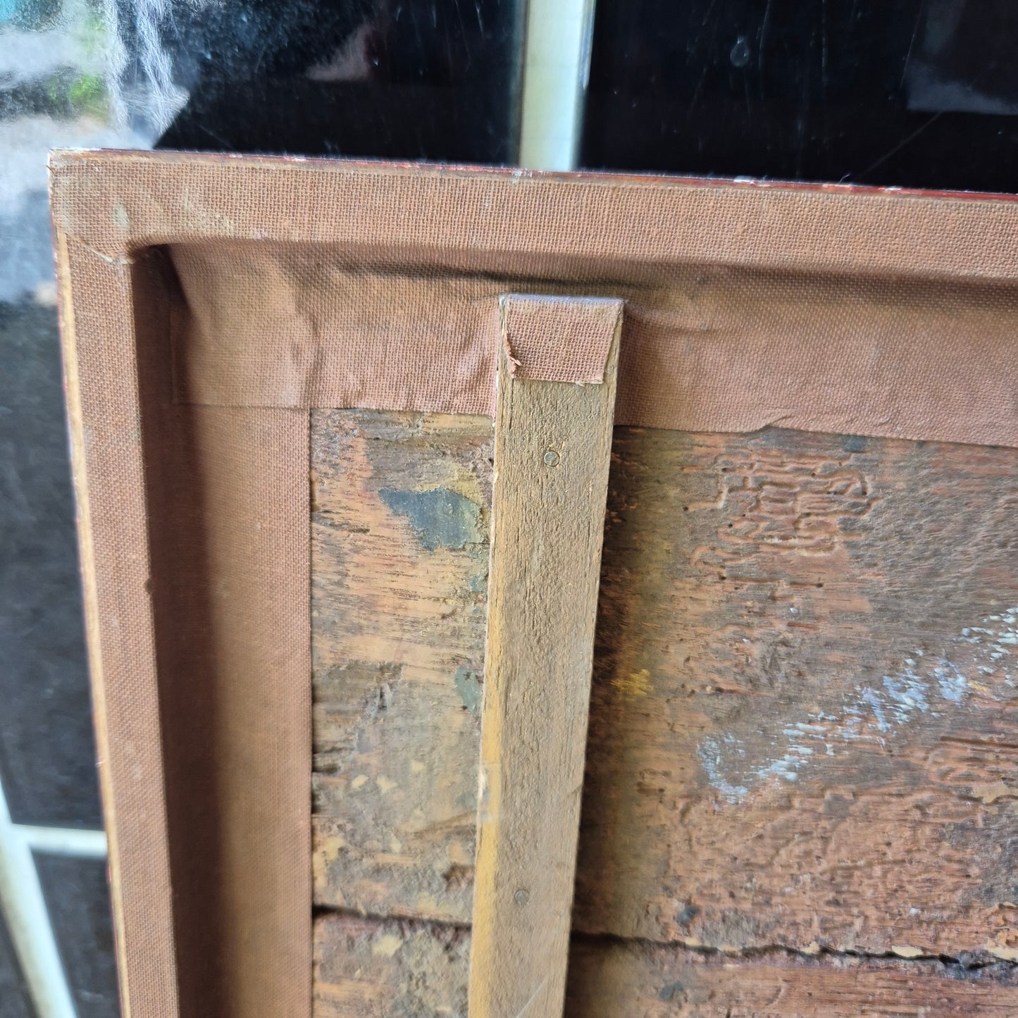 Antikes Tanjore Gemälde hinter Glas 19. Jahrhundert auf Holz