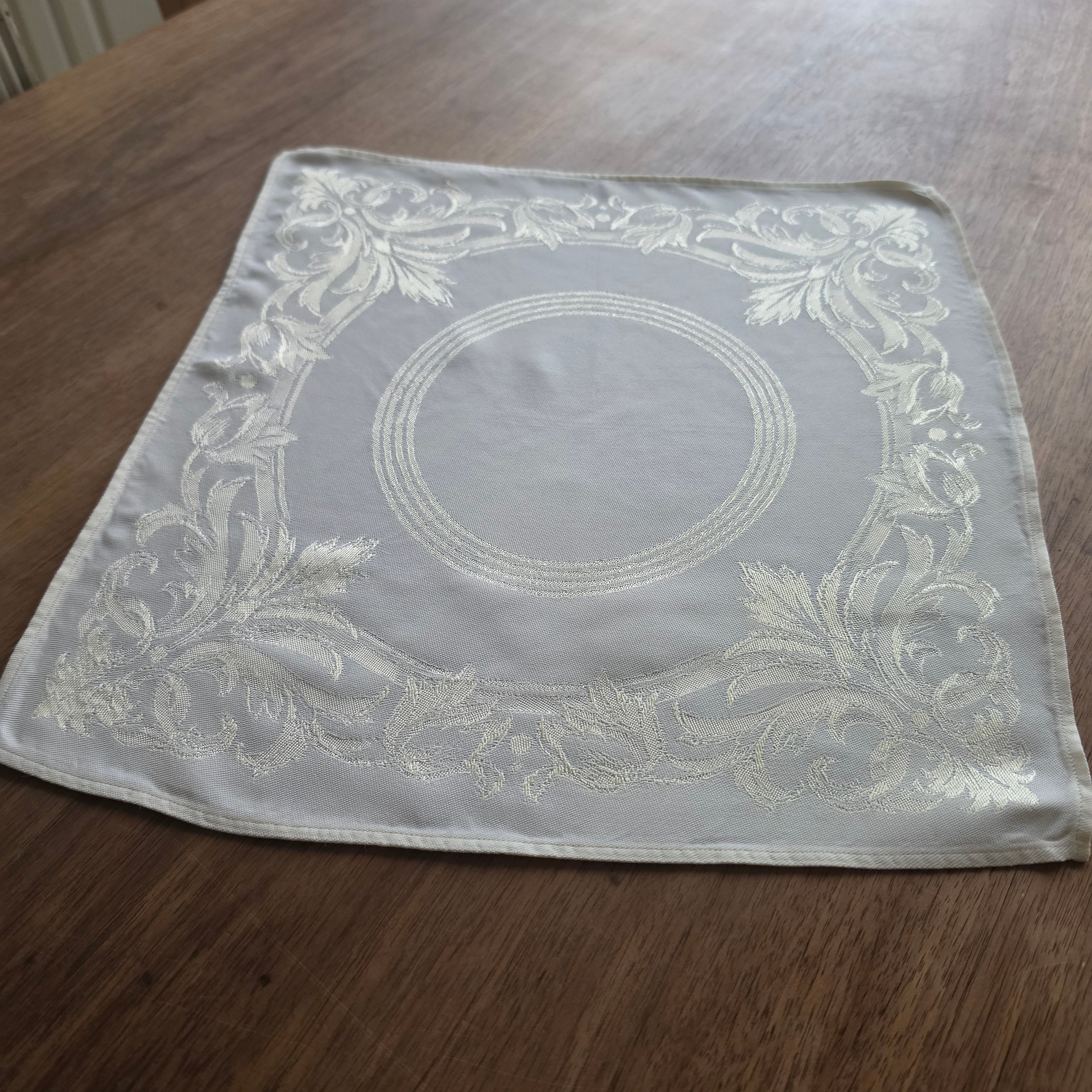 Antikes Art Jugendstil Damasttuch – Zierdeckchen/Serviette um 1900