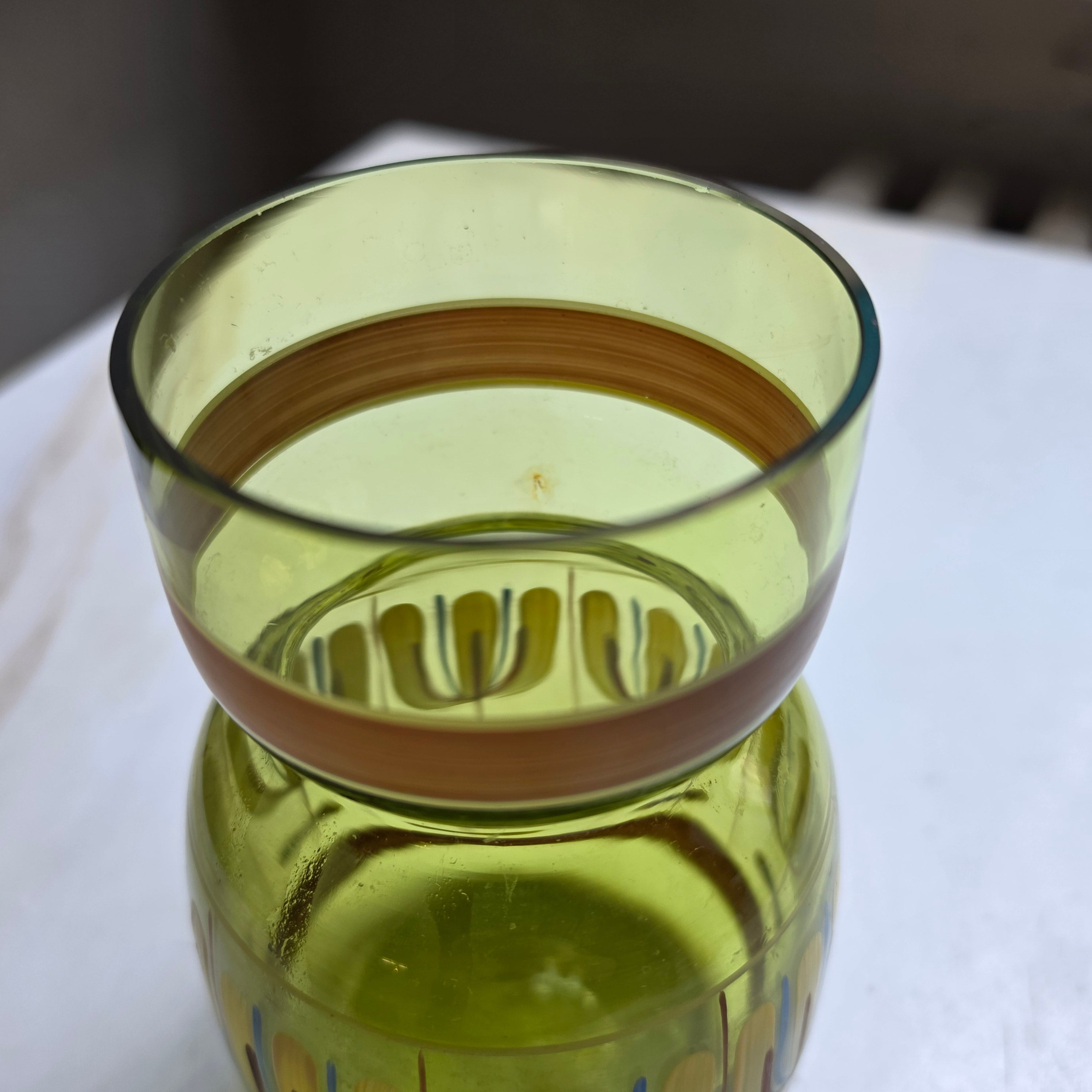 Vintage Retro  Glasvase - transparent grün - 70er Jahre - handbemalt