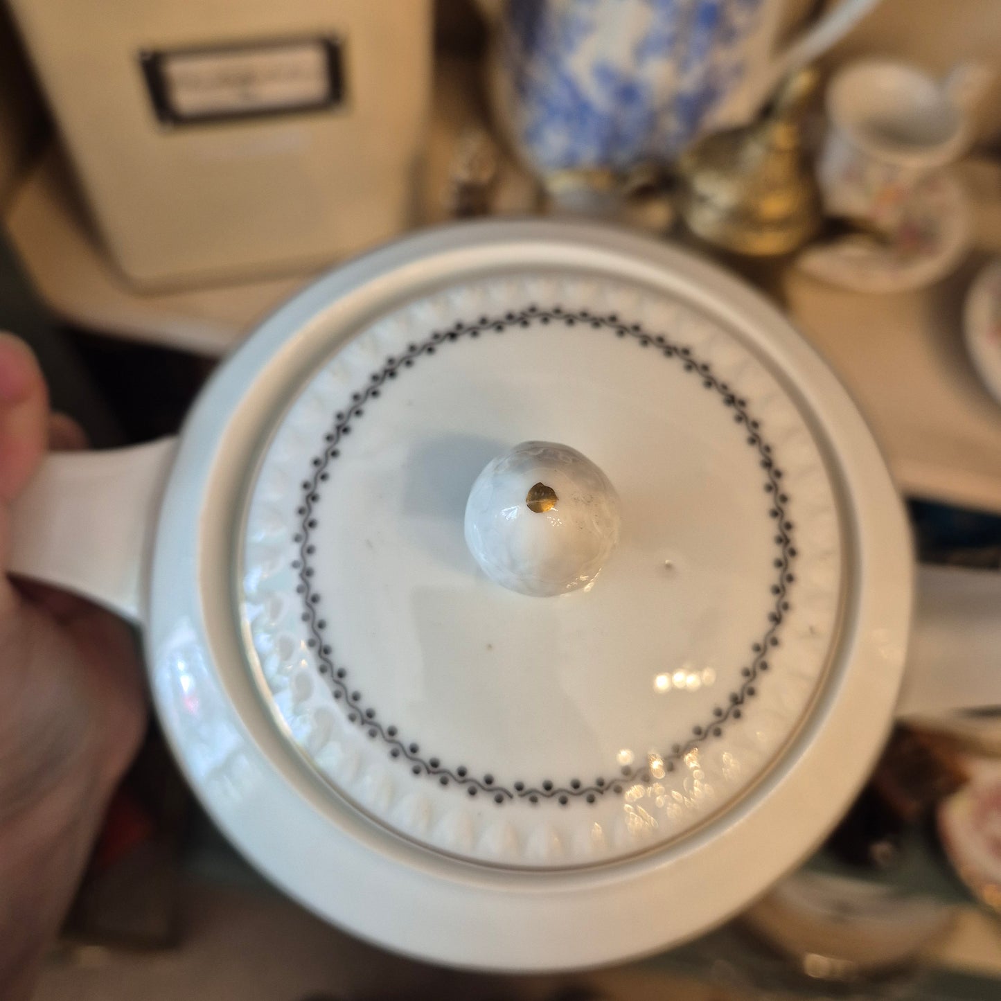 Alte große Kaffeekanne Vintage Silesia Porzellan weiß gold schwarz