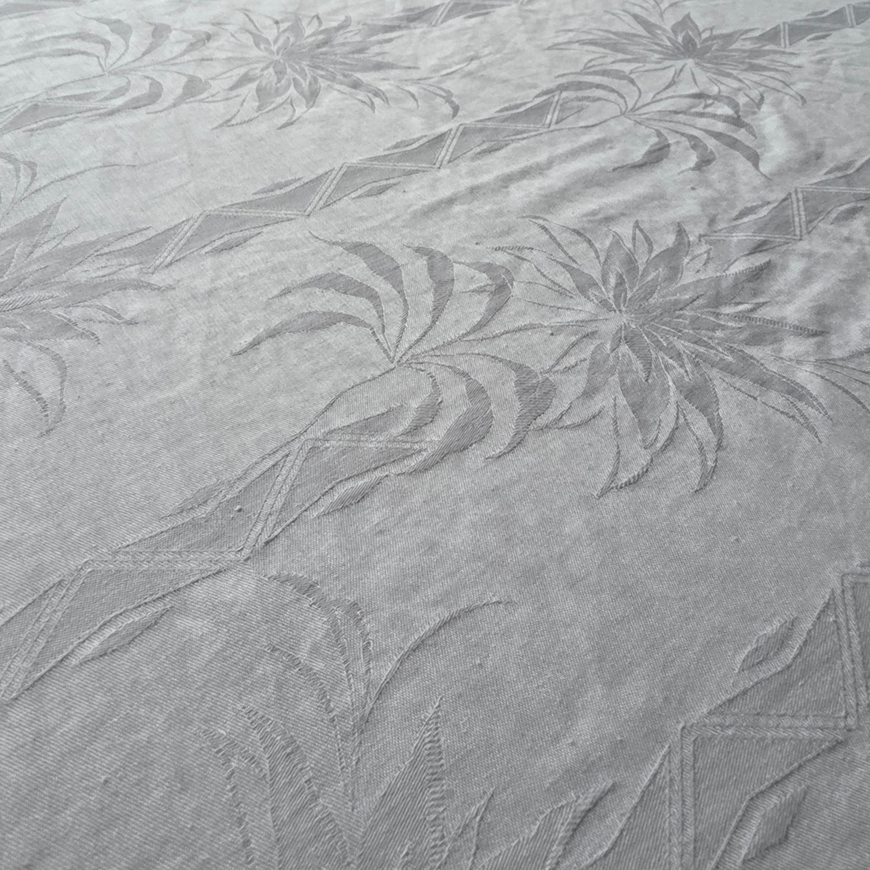 Vintage Jacquard-Damast Tischdecke „Palma“ – Reinweiß mit eingewebtem Palmen-Dekor - 125x155cm