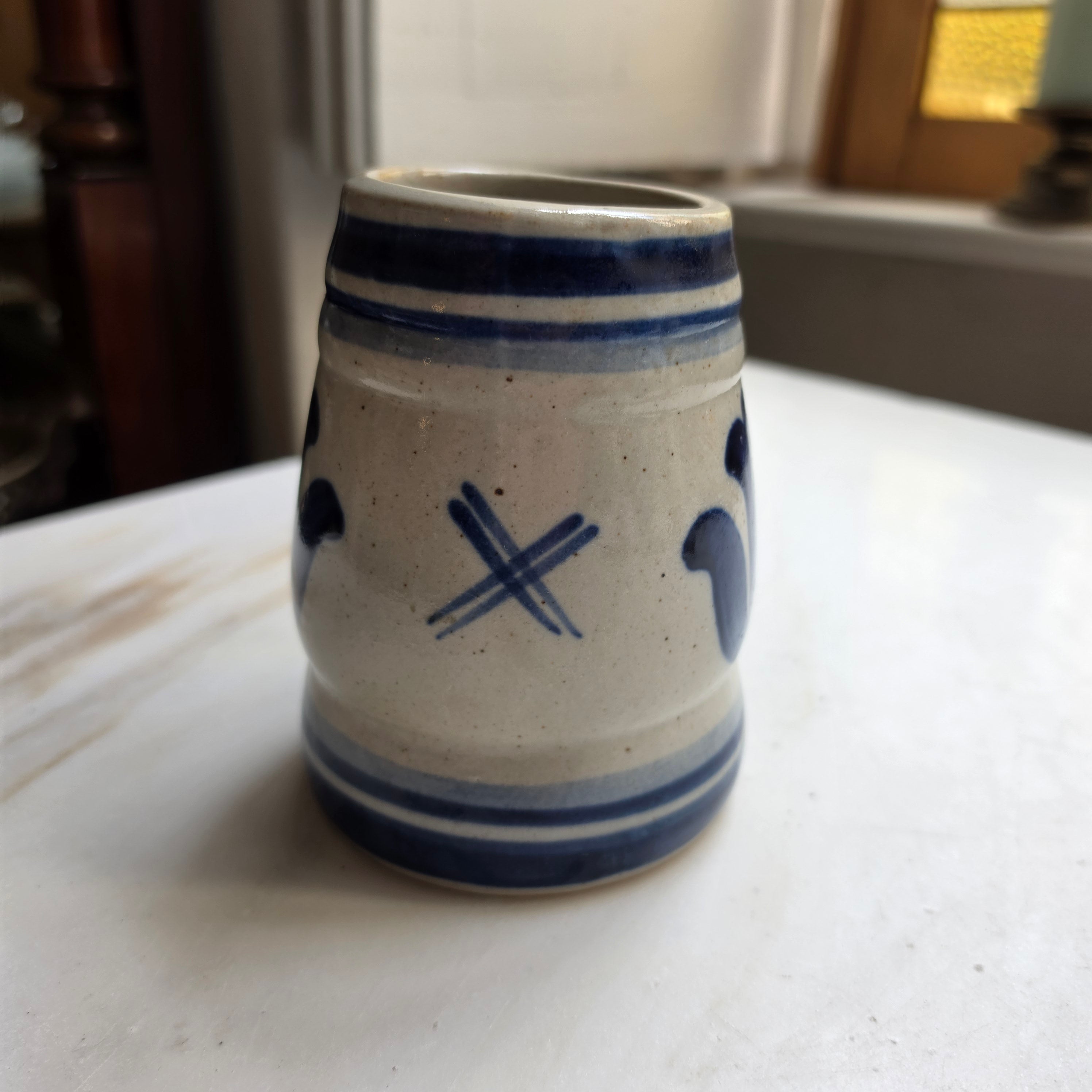 Vintage Westerwälder Steingut-Krug – Handgemaltes Salzglasur-Dekor