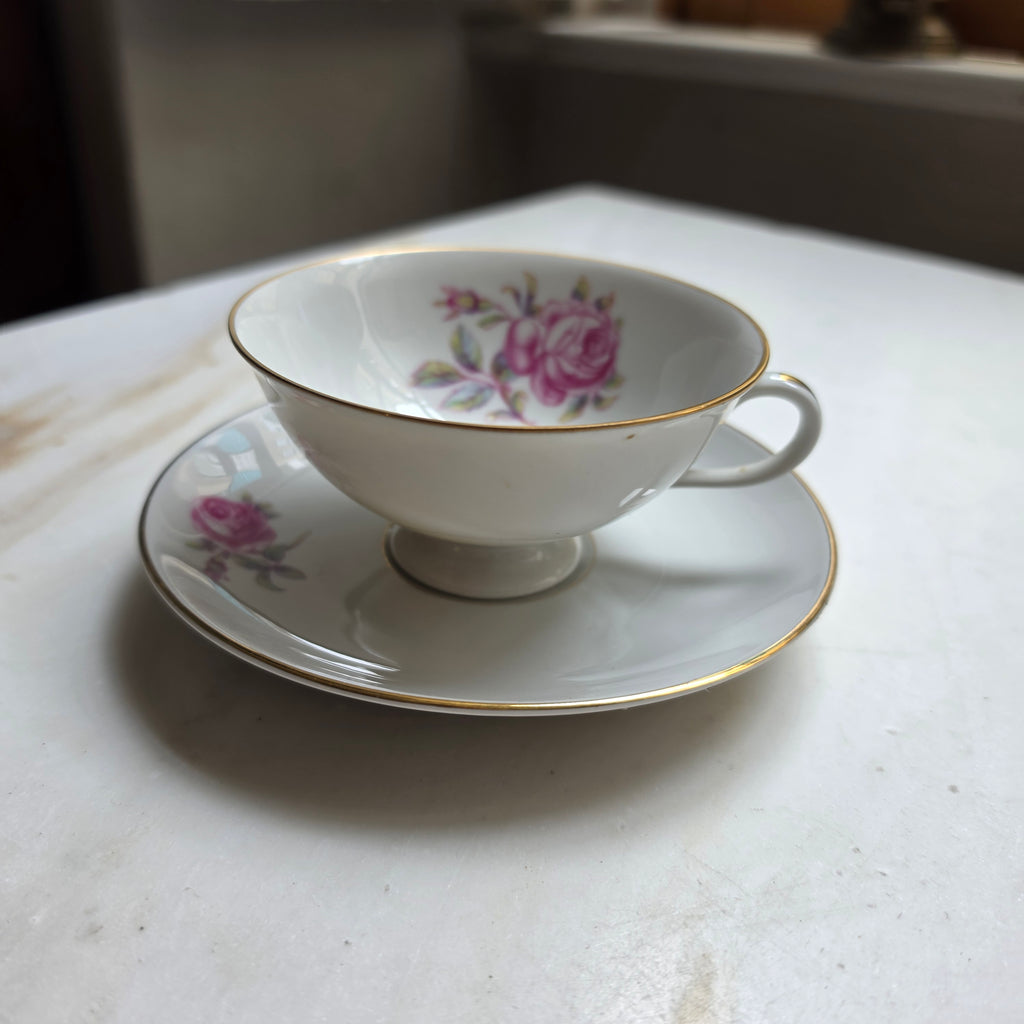 Fürstenberg Porzellan Teetasse mit Untertasse – Romantisches Rosenmotiv & Goldrand – Vintage Gedeck