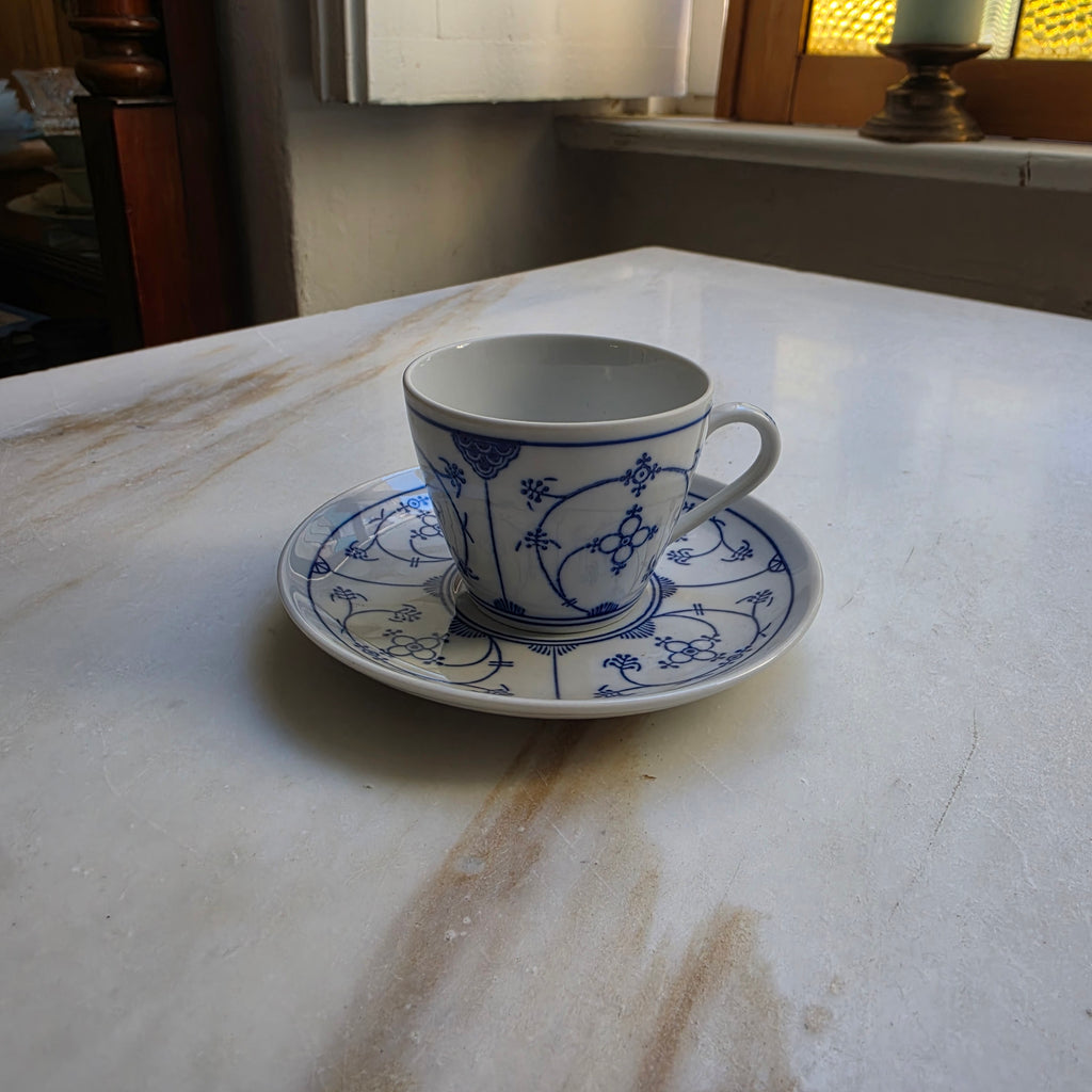 Vintage Jager Eisenberg 'Blau Saks' Kaffeetassen Tee Tasse Untertasse Set Strohblume