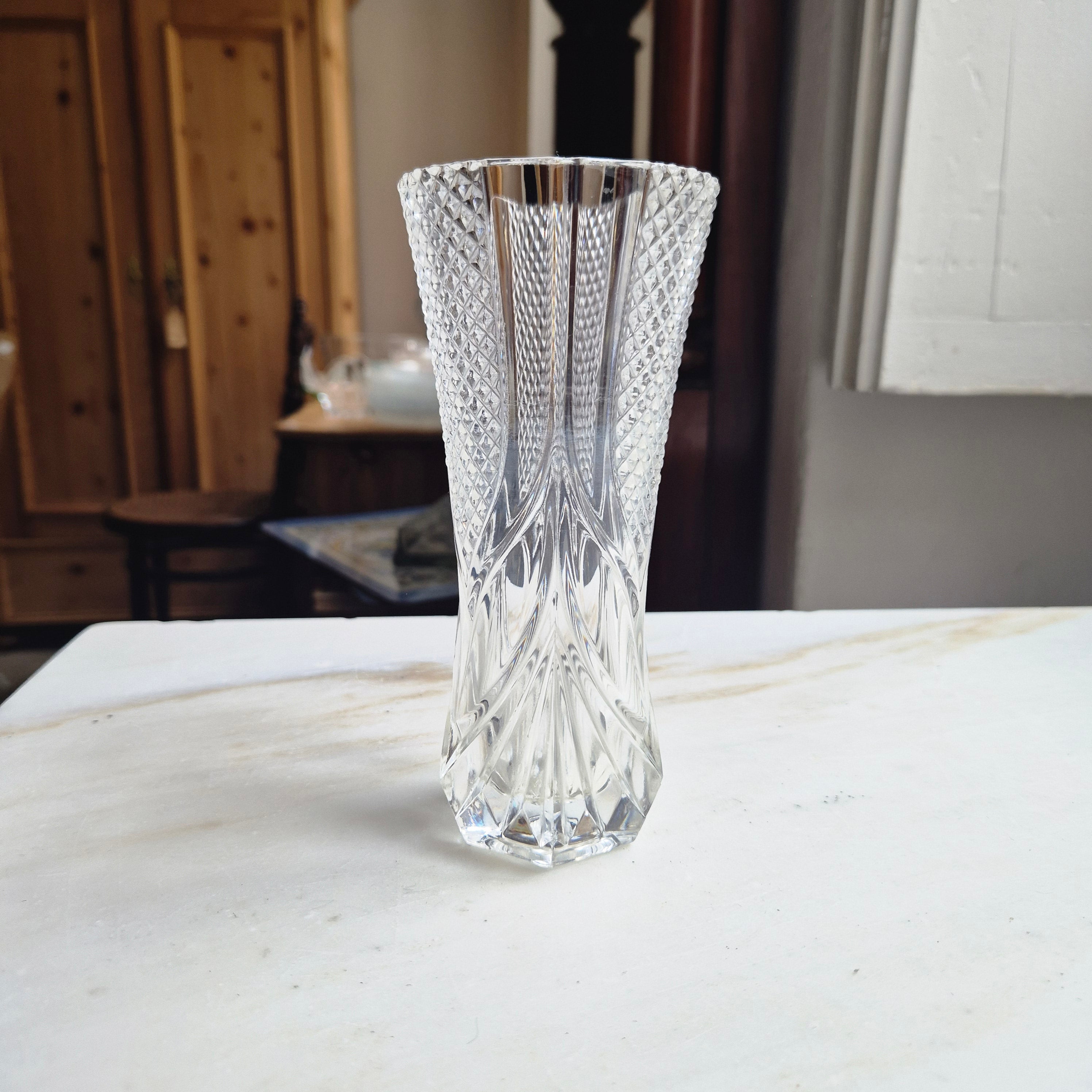Wunderschöne Vintage Kristalloptik Glas Vase transparent