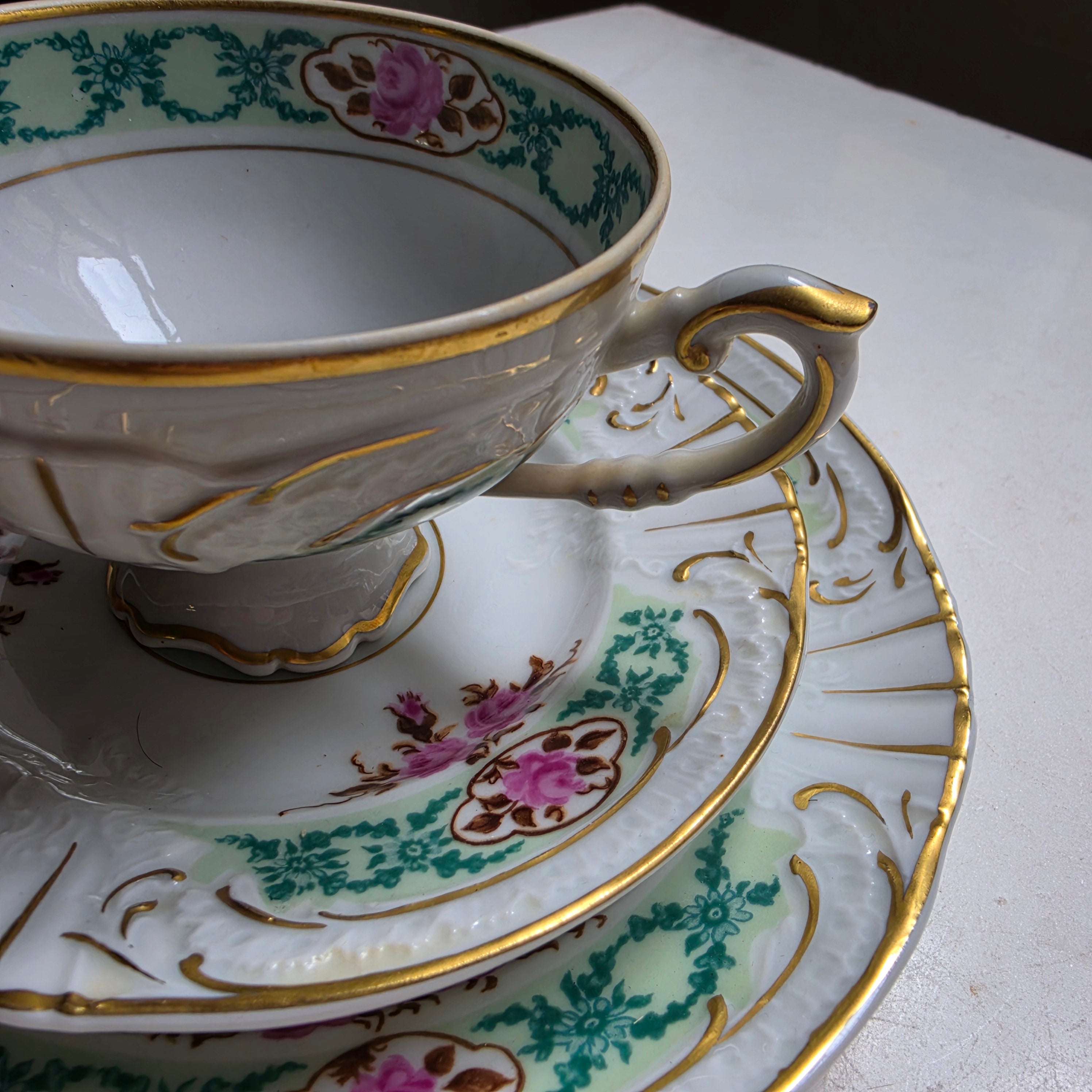 Antike Teetasse - Kaffeetasse - Sammeltasse - Handbemalt Made in GDR