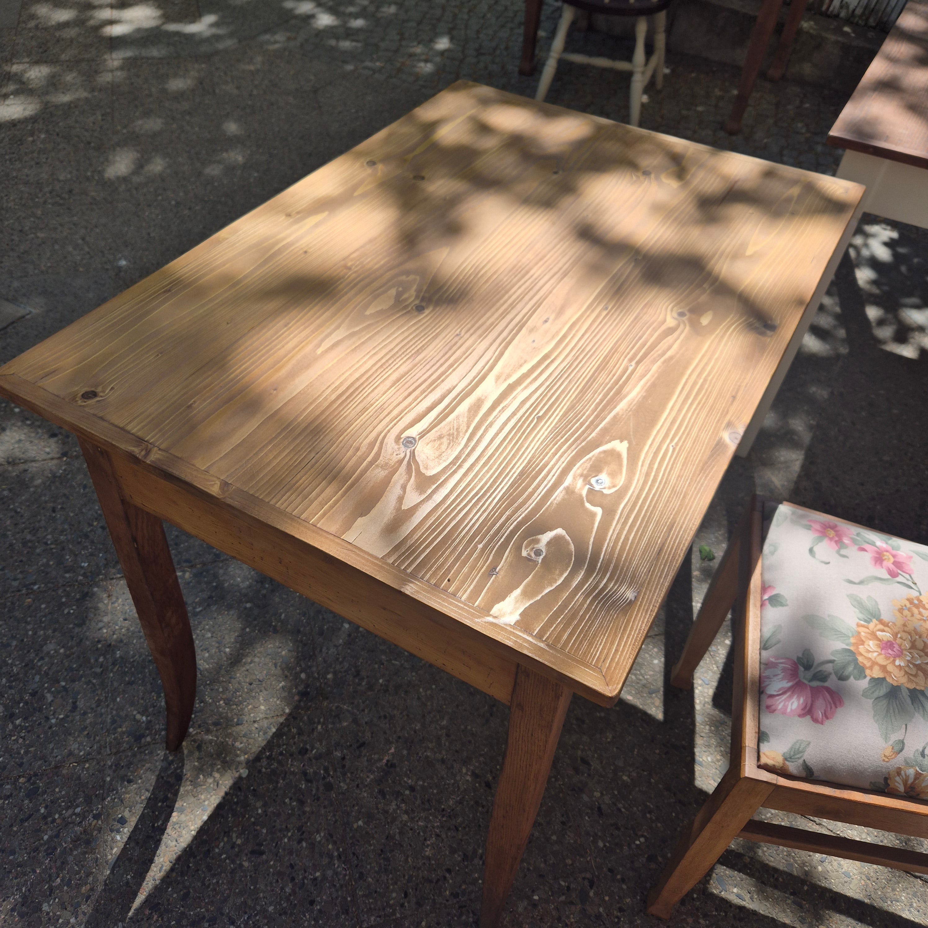 Antiker Biedermeier Tisch von 1860 - Vollholz Fichte - aufgearbeitet 70x100cm