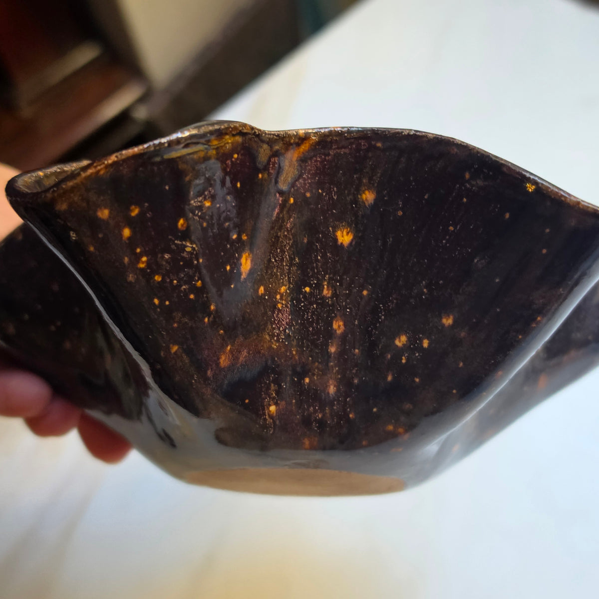 Handgefertigte Keramikschale „Cosmic Bloom“ – Unikat mit Effektglasur