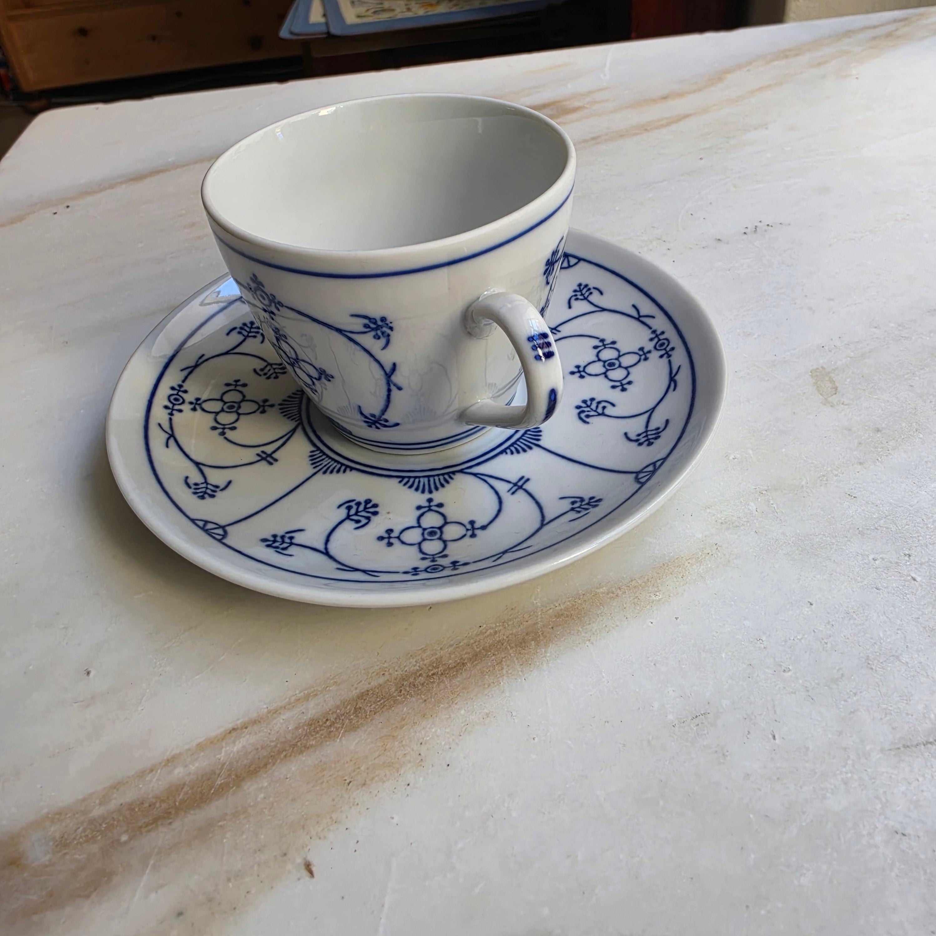 Vintage Jager Eisenberg 'Blau Saks' Kaffeetassen Tee Tasse Untertasse Set Strohblume