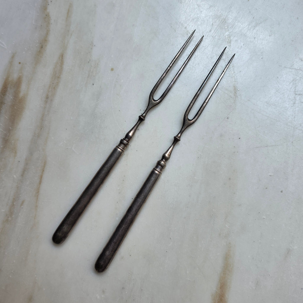 2x antike versilberte Beilagengabeln Bernsdorf